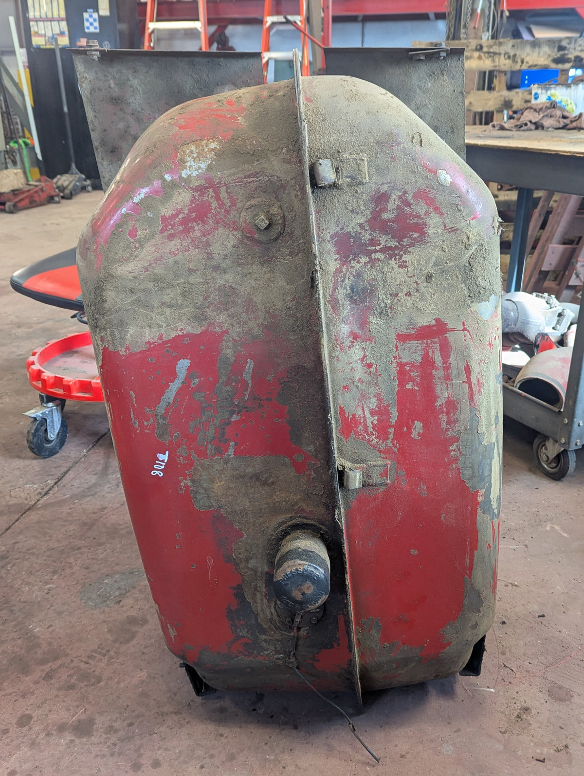 Fuel Tank IH International 381379R92 USED