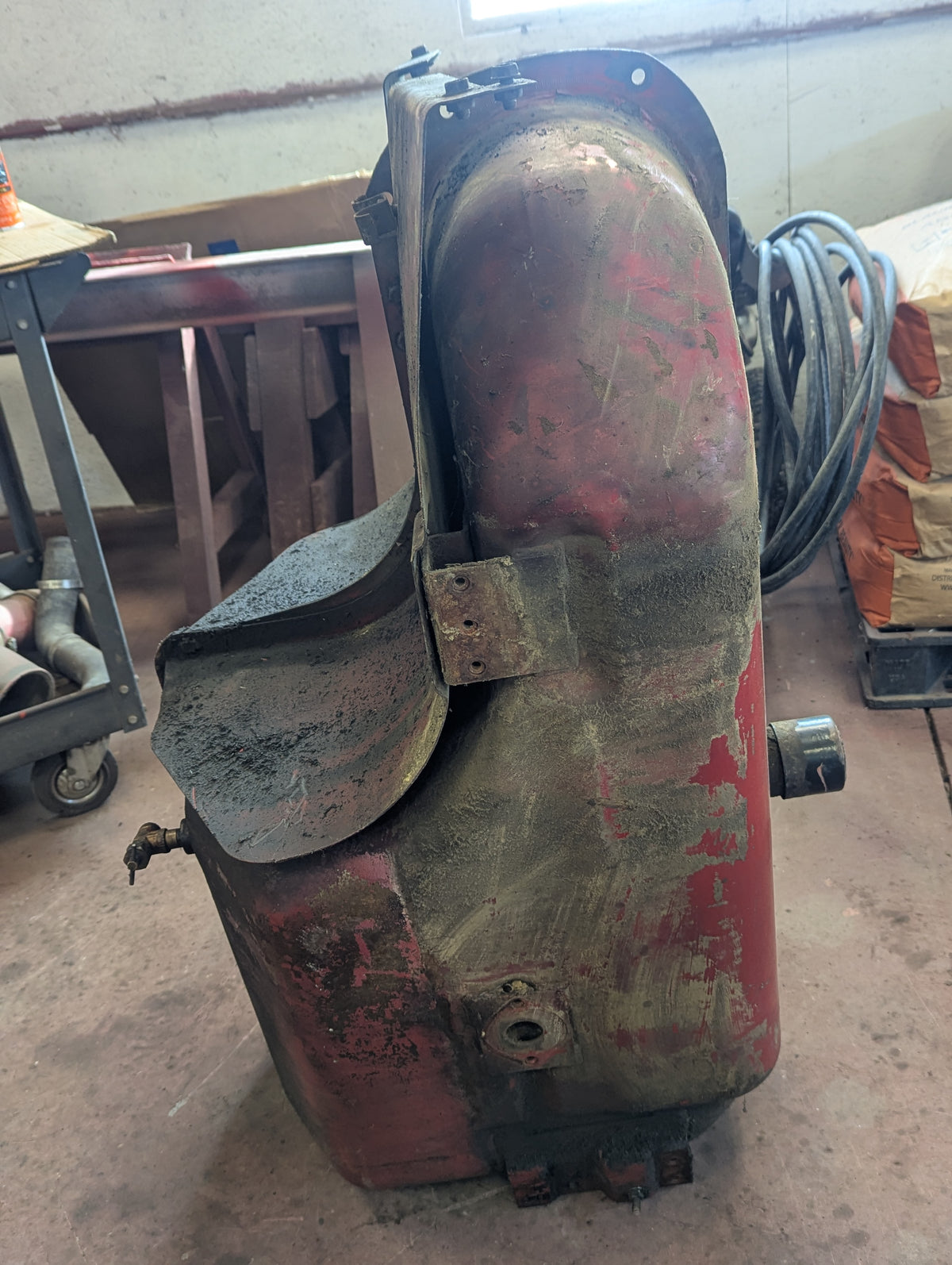 Fuel Tank IH International 381379R92 USED