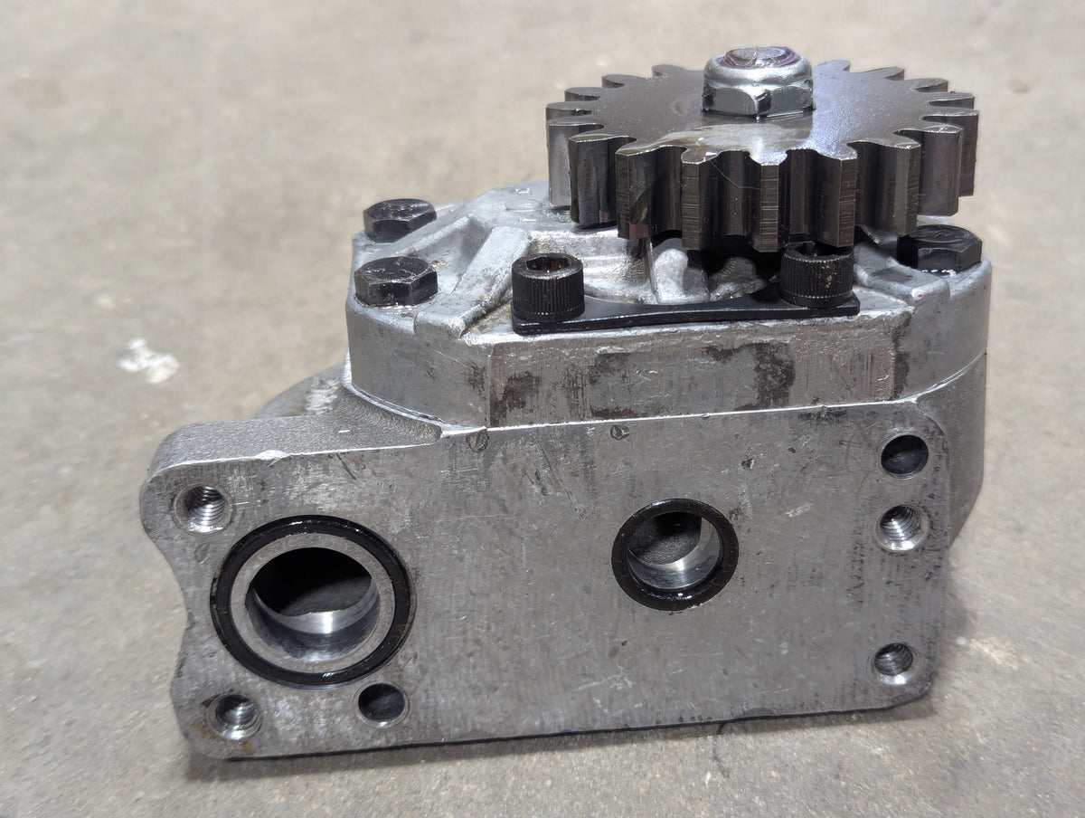 Hydraulic Pump IH International 391353R91 USED