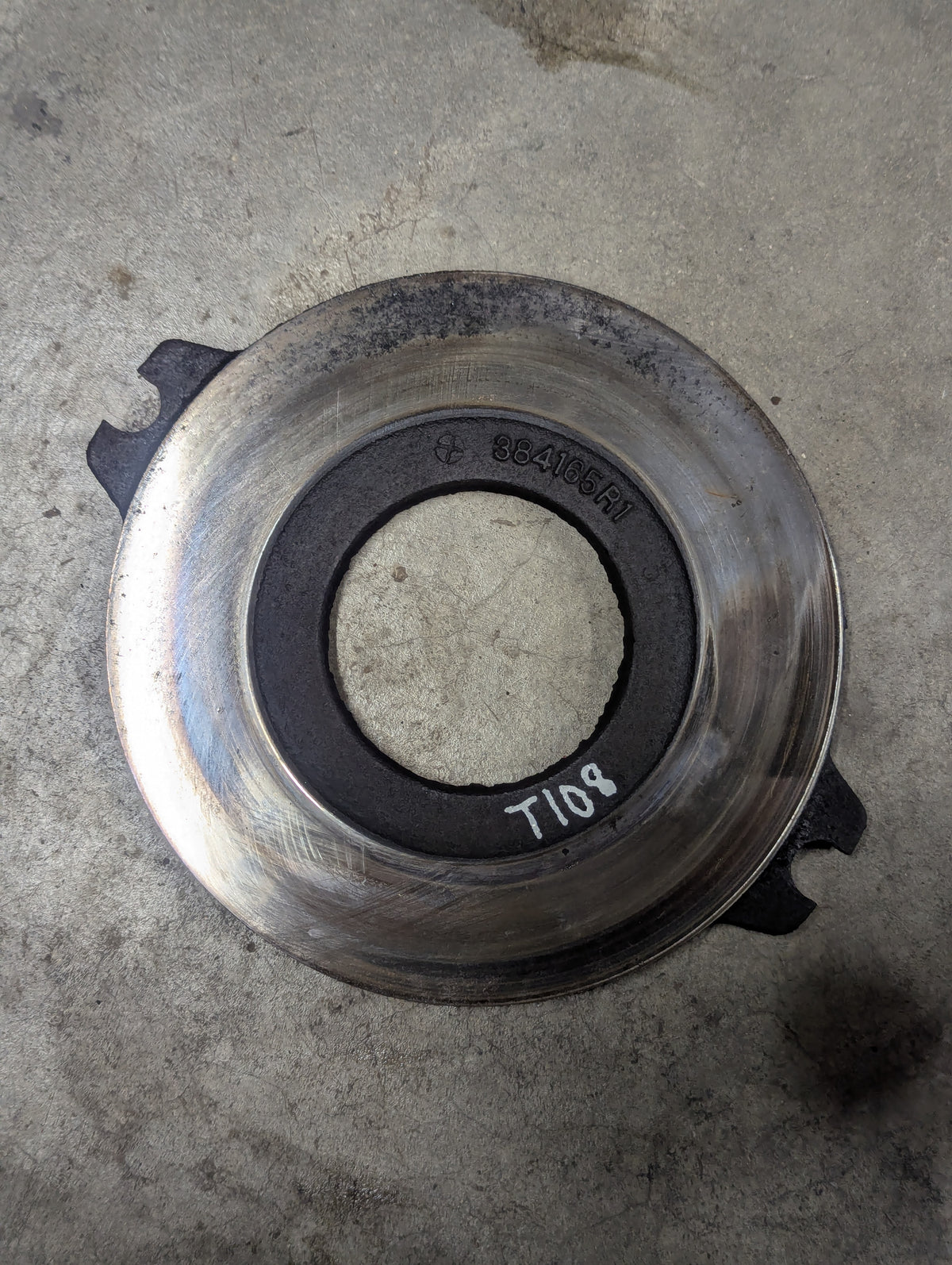 Intermediate Brake Plate IH International 384165R1 USED