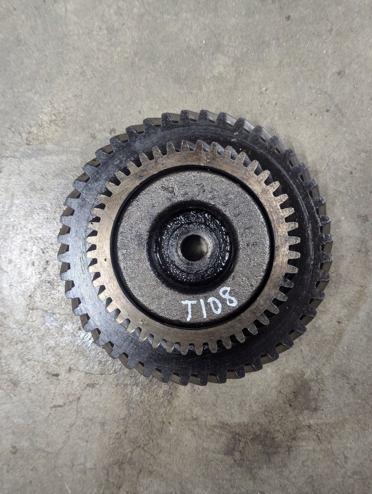 Idler Gear Assembly IH International 278263R11 367580R11 USED