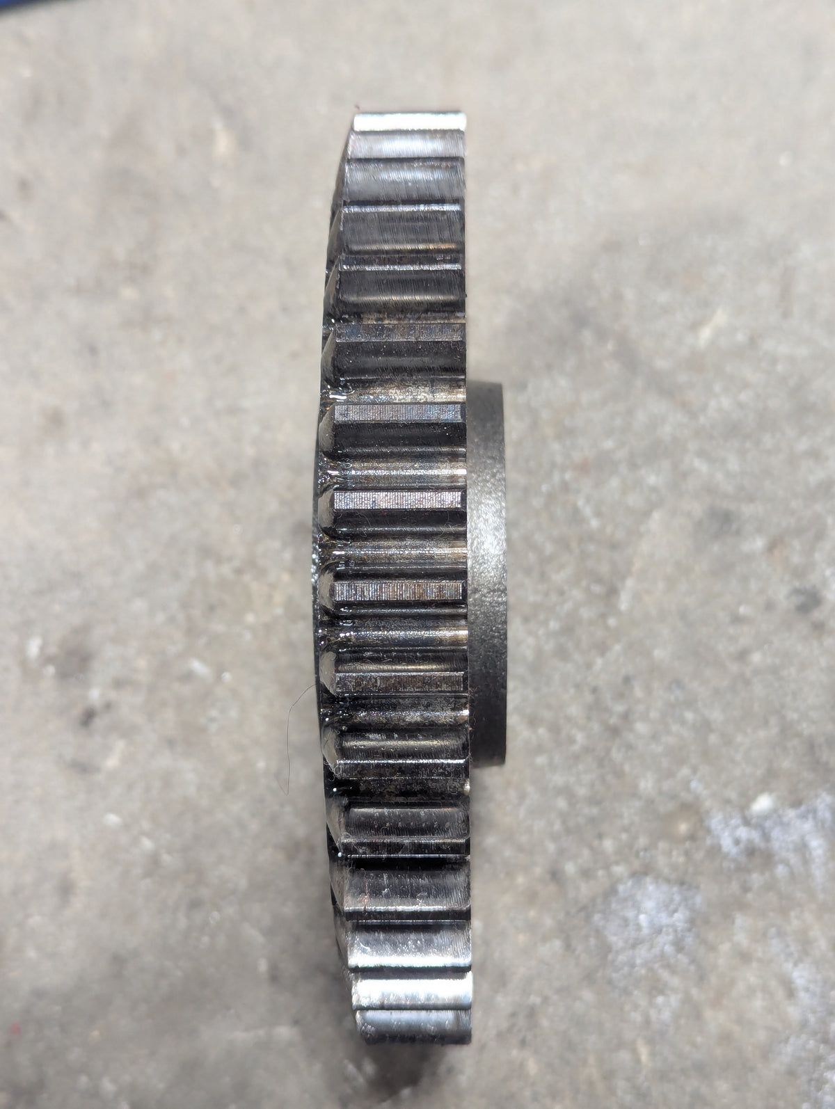 3rd Speed Drive Gear IH International 390264R1 380087R1 USED