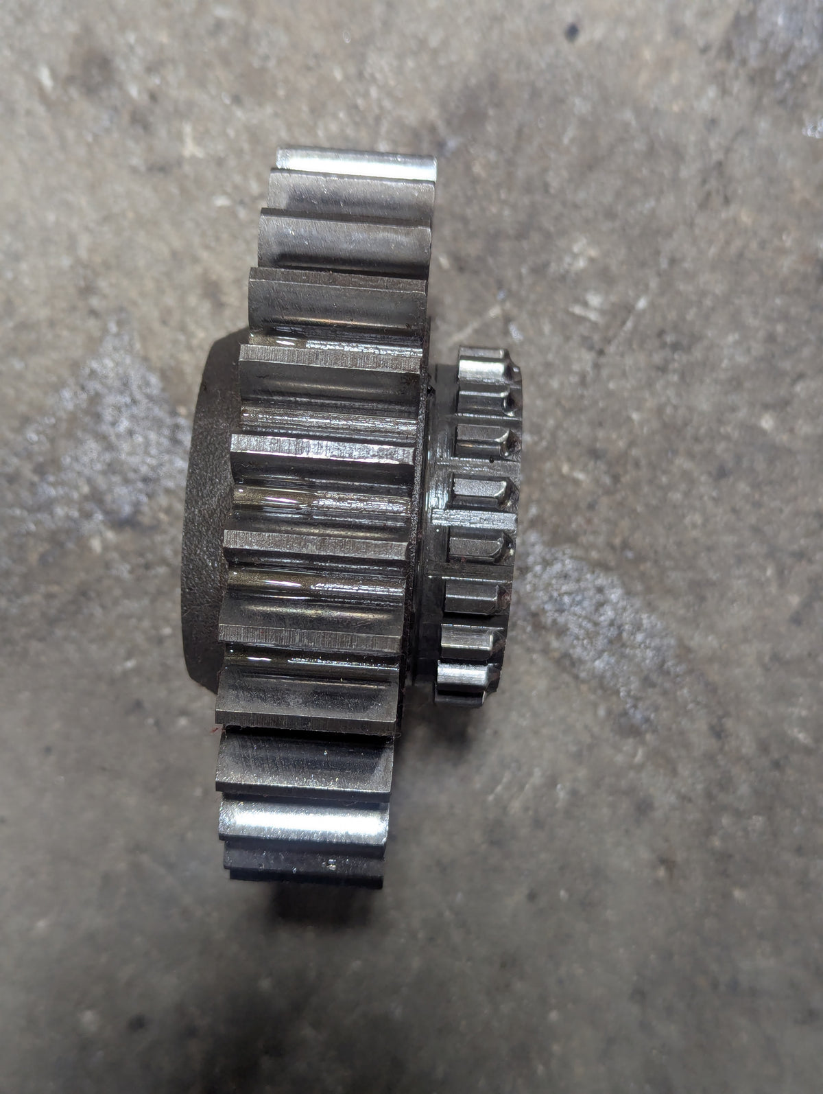 Reverse Idler Gear IH International 393523R1 USED