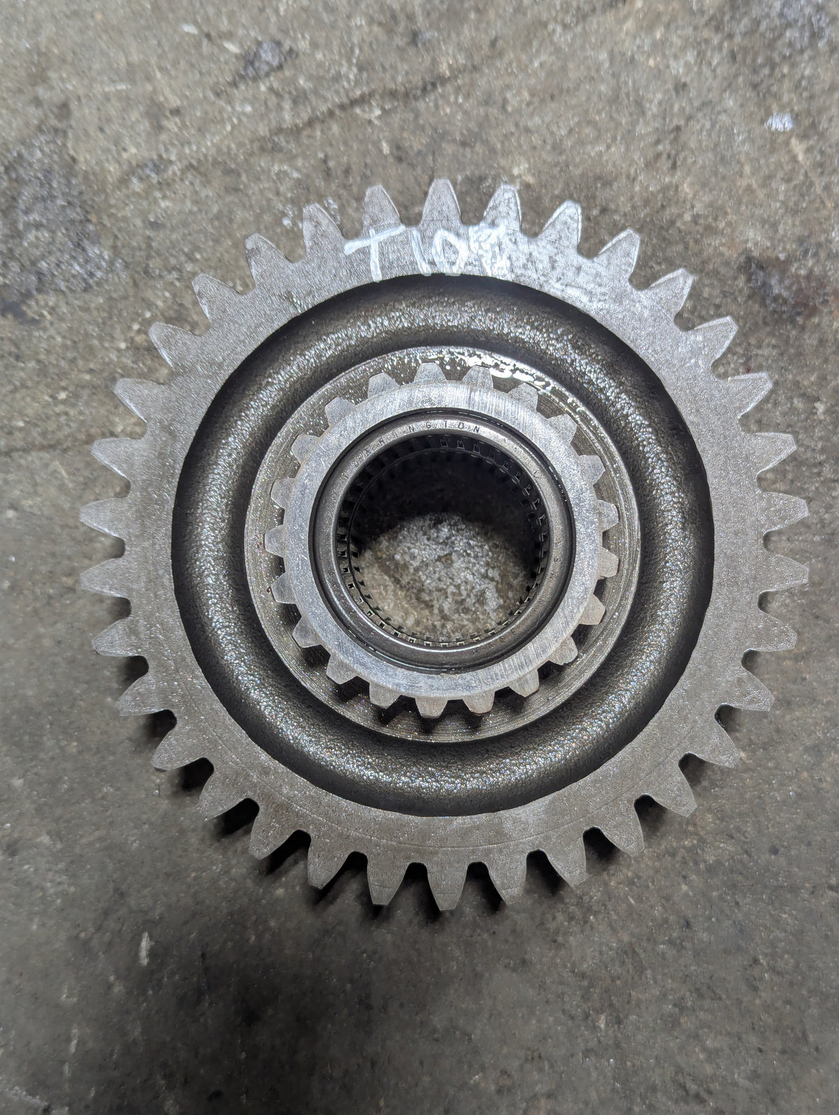 Reverse Drive Gear IH International 393525R1 USED
