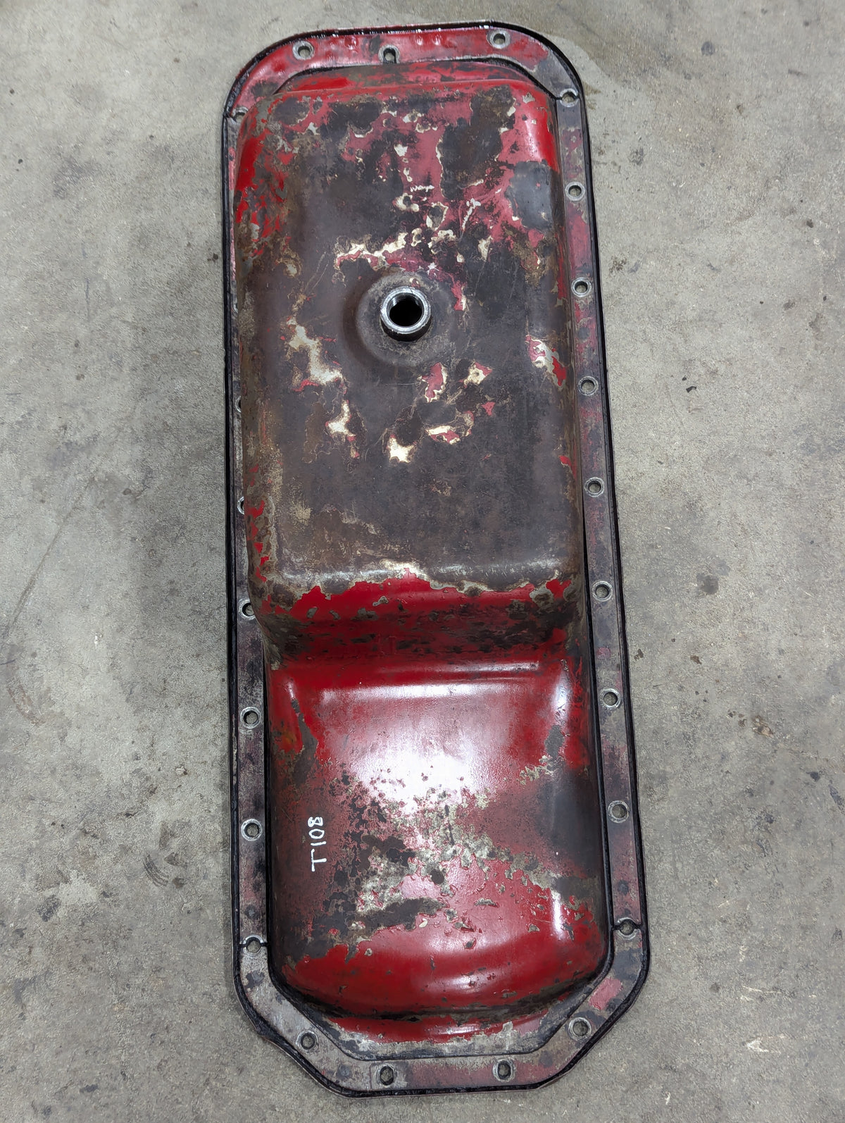 Engine Oil Pan IH International 367575R92 USED