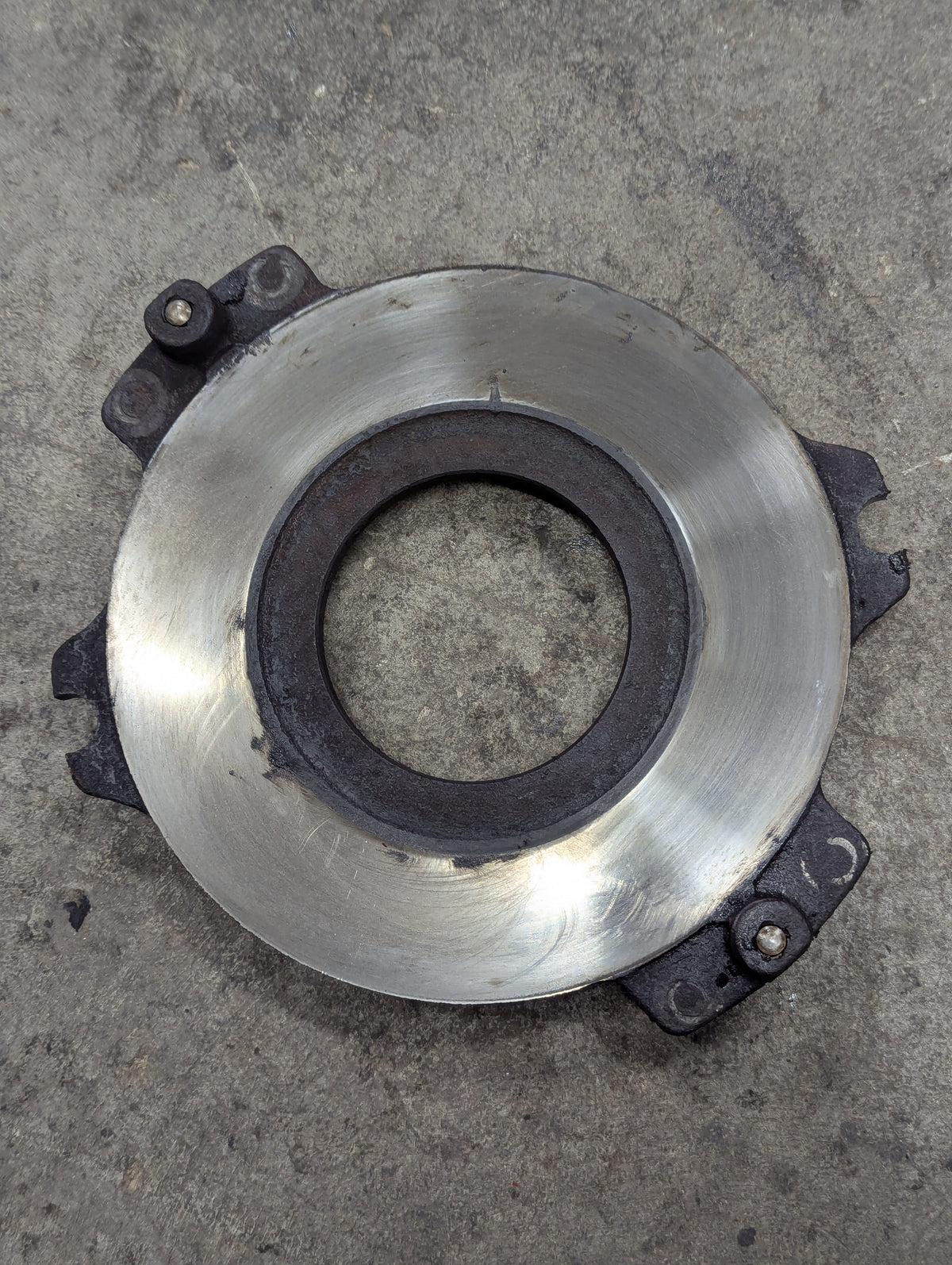 Primary Brake Plate IH International 384369R14 USED