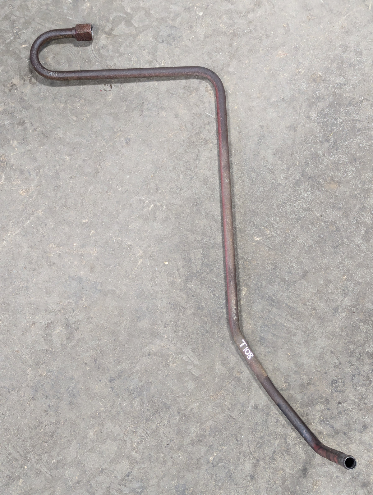 Oil Cooler Outlet Pipe IH International 384584R11 USED