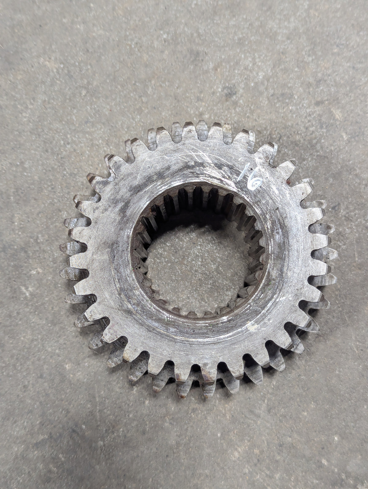 Lo Drive Gear IH International 380279R1 391883R1 USED