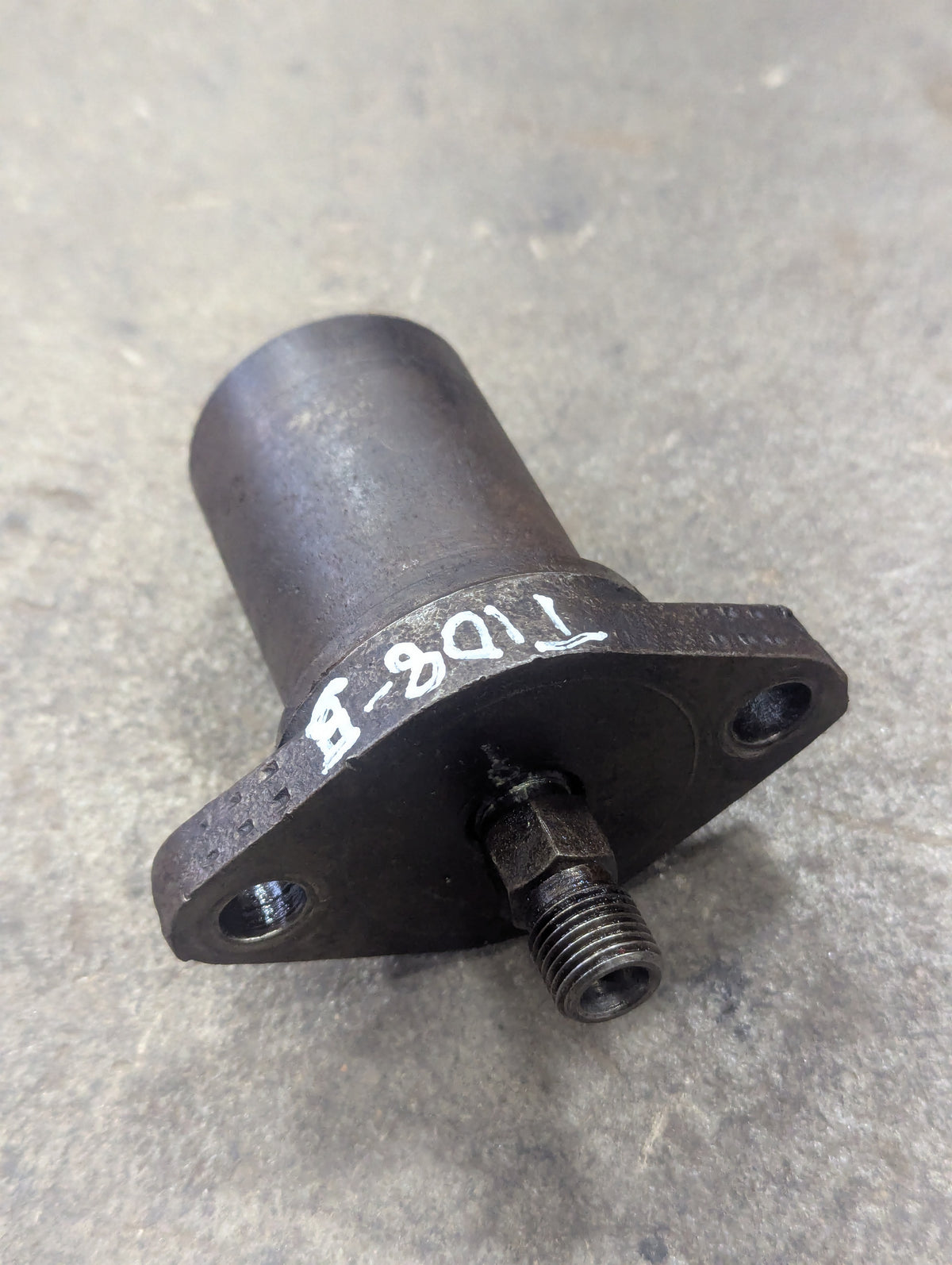 Fuel Injector IH International 332495R91 USED