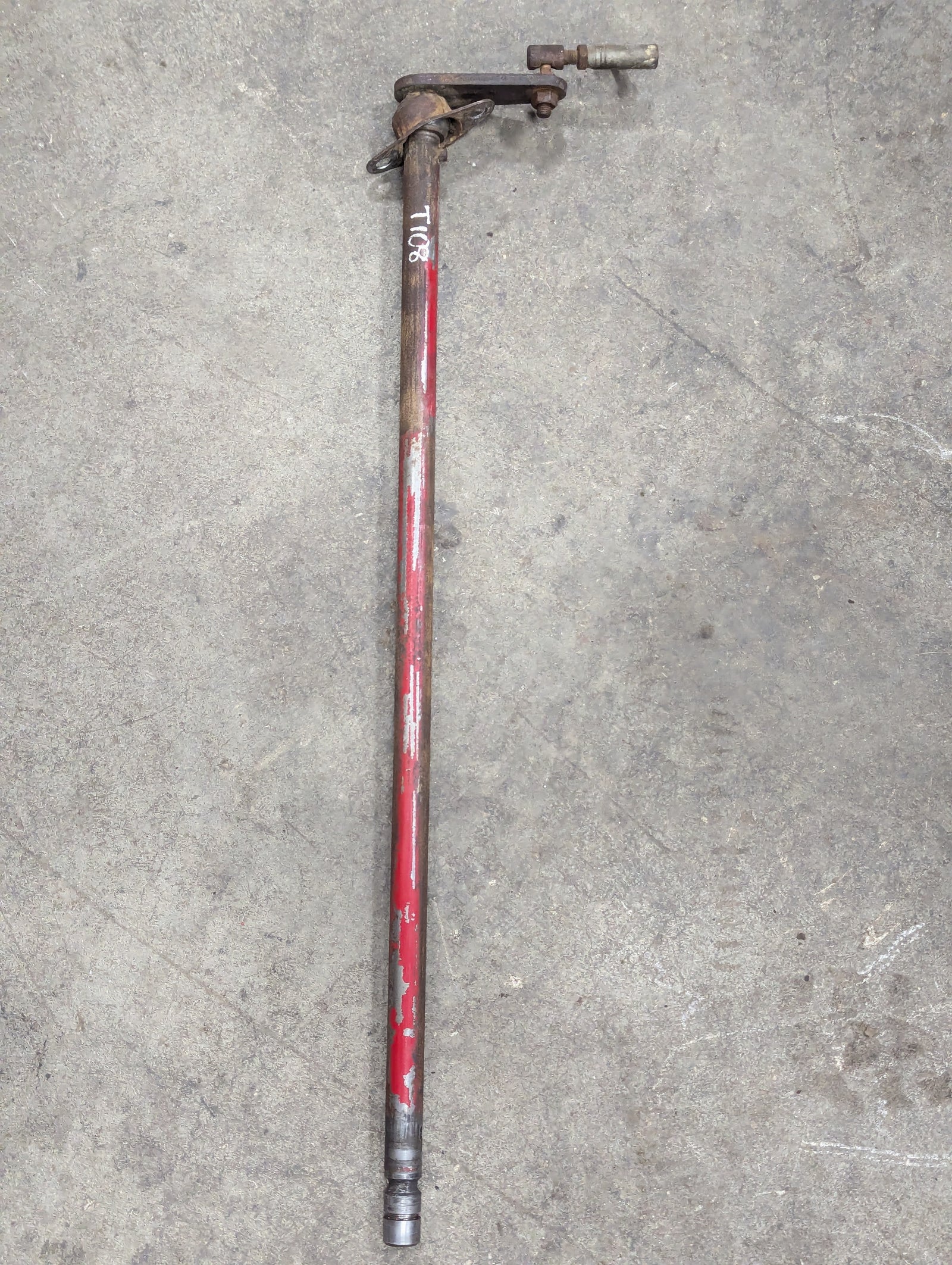 Selective Shift Shaft IH International 393518R91 386205R92 USED - Hines Equipment Repair & Parts
