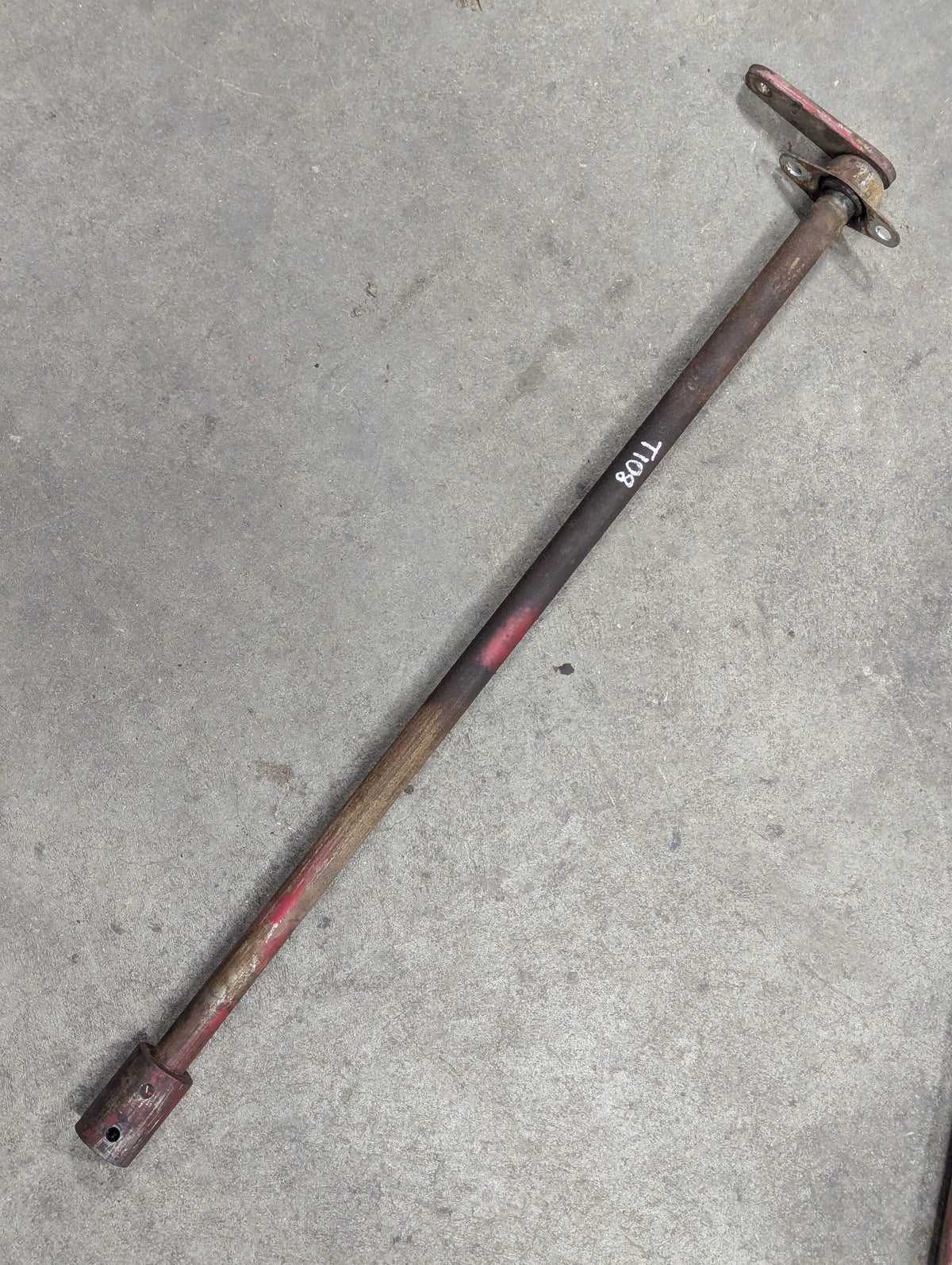 Selective Shift Shaft IH International 393519R91 USED