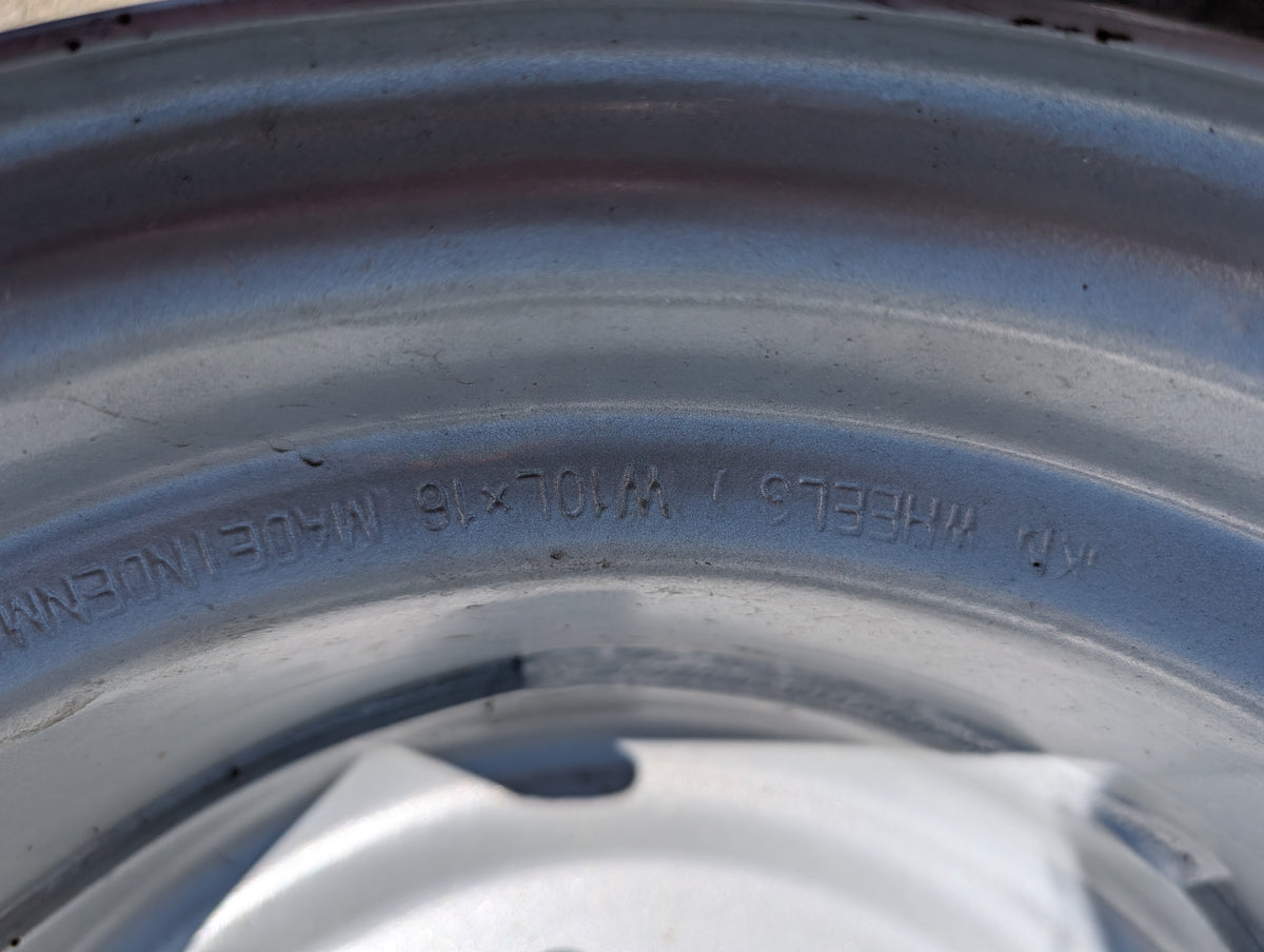 Front Rims Case IH 82029785 NEW