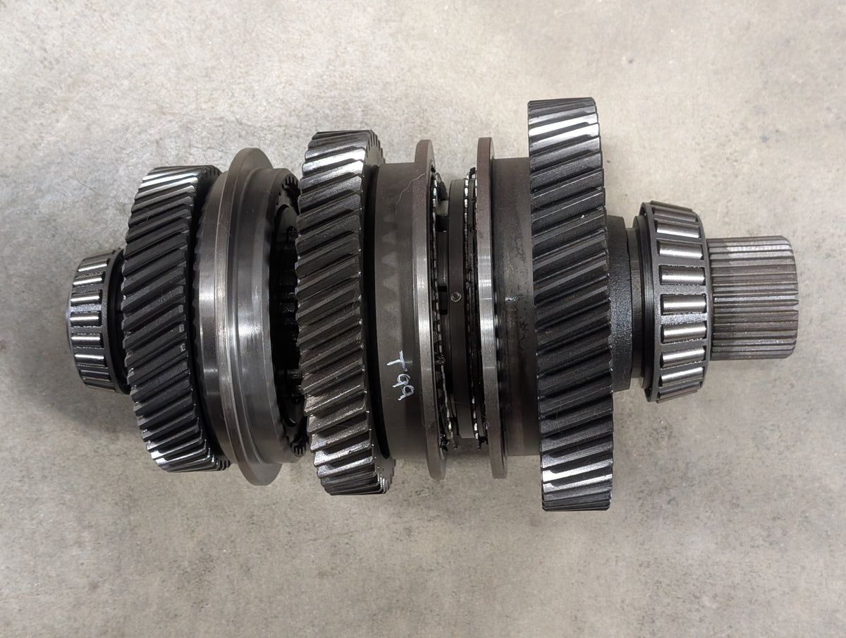 Speed Output Shaft IH International 1259864C92 USED