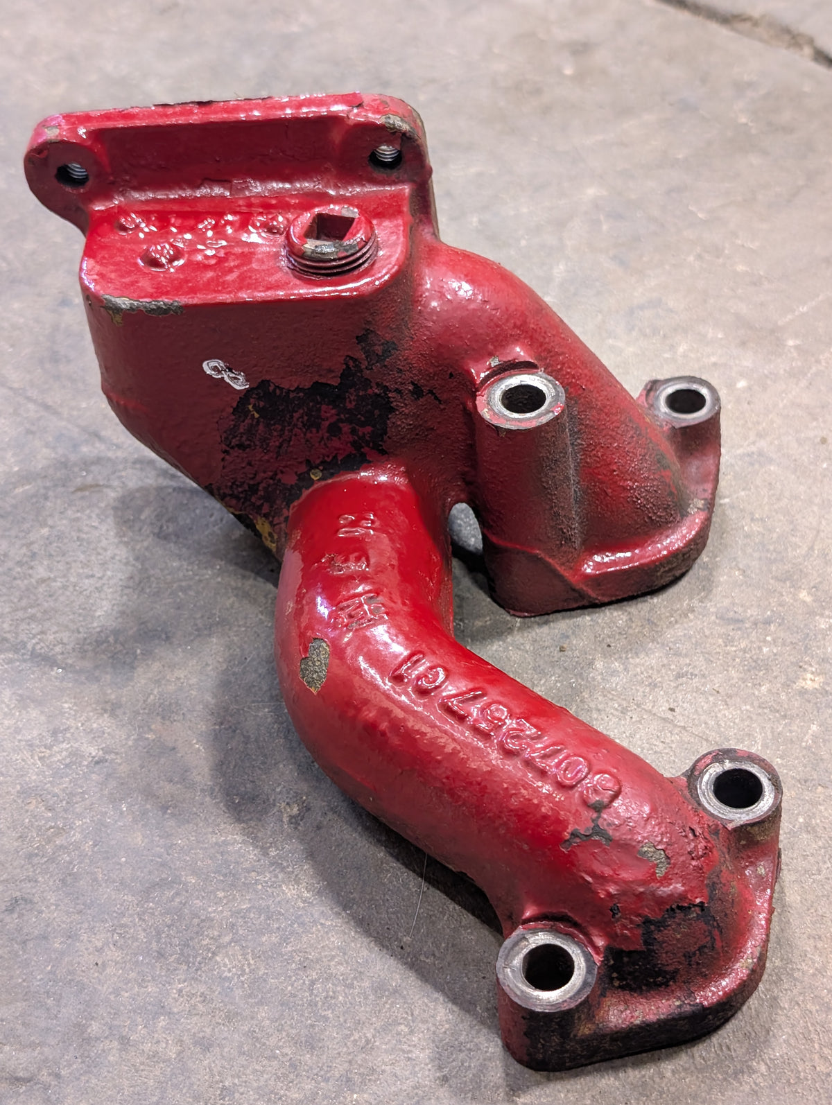 Thermostat Elbow IH International 607257C11 USED