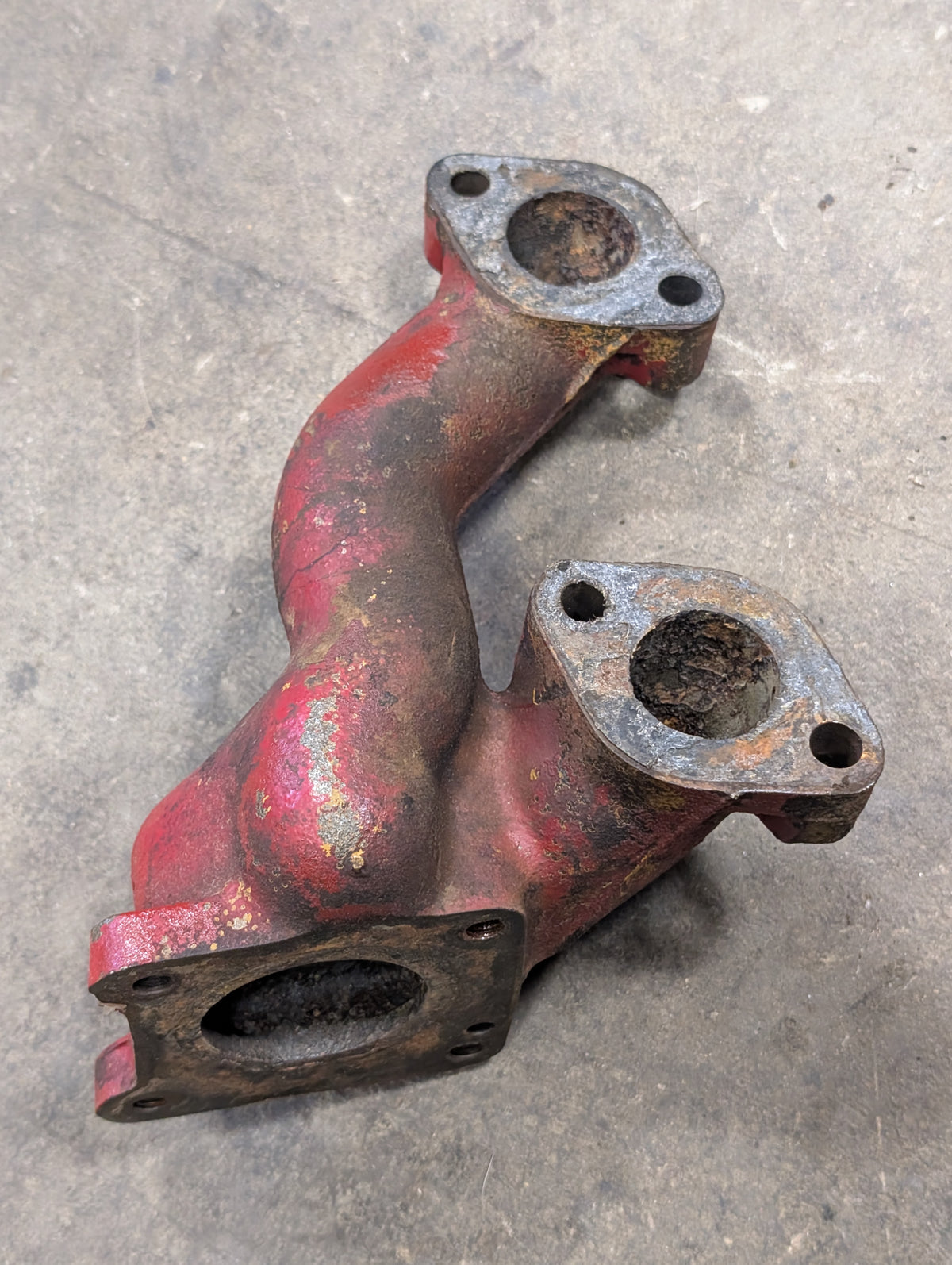 Thermostat Elbow IH International 607257C11 USED