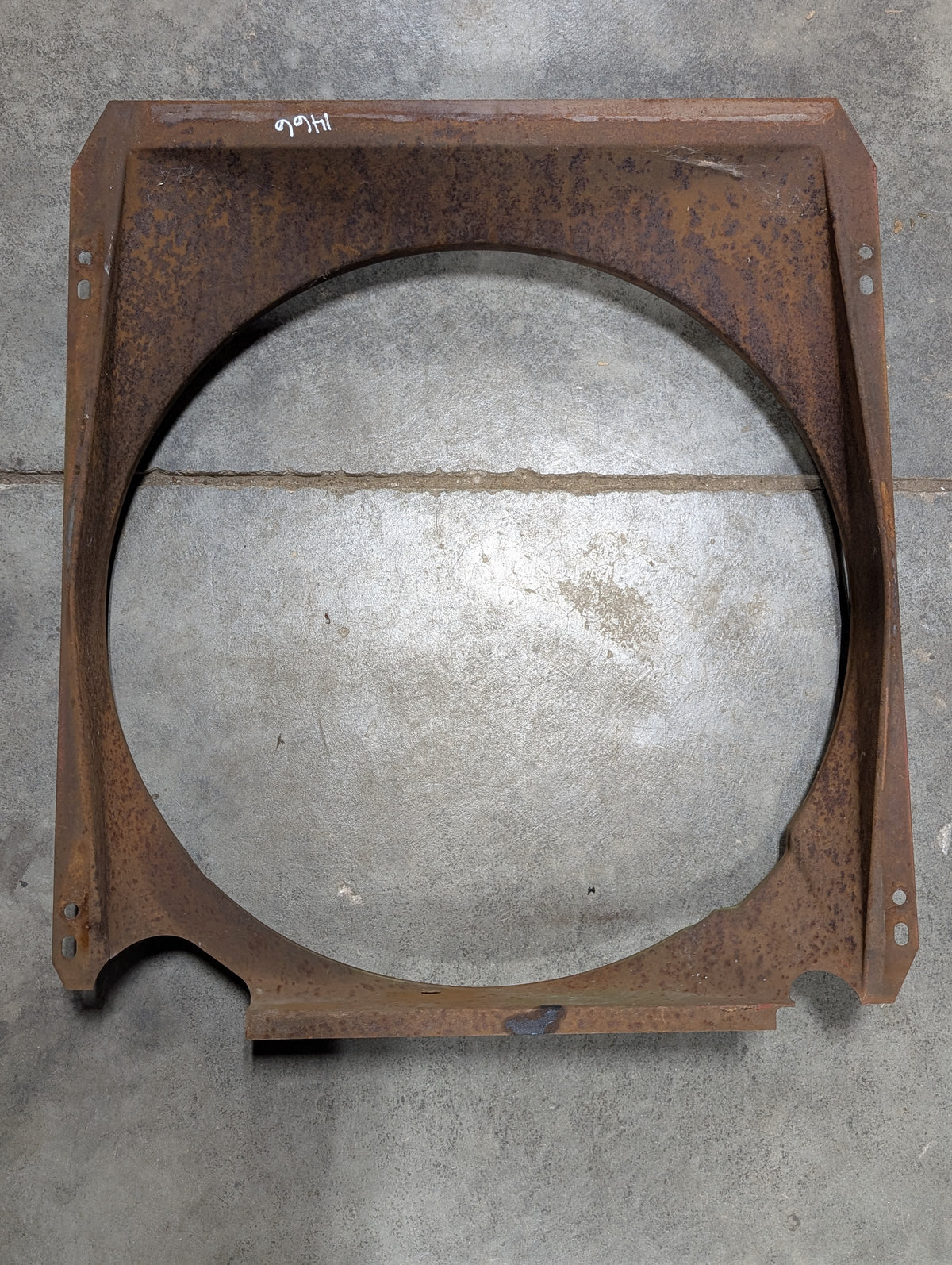 Fan Shroud IH International 531230R1 USED