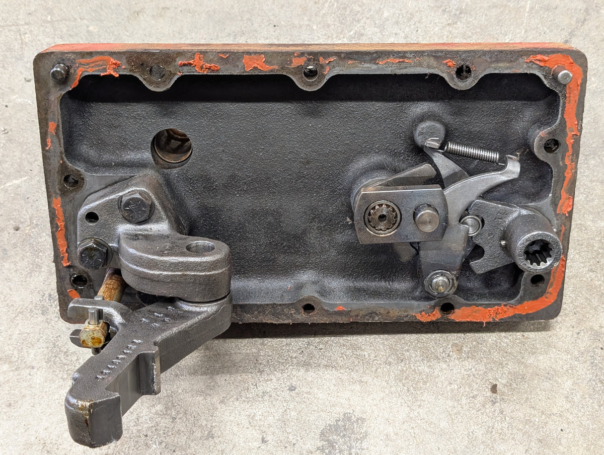 Range Cover & Shifting Assembly IH International 398298R41 USED