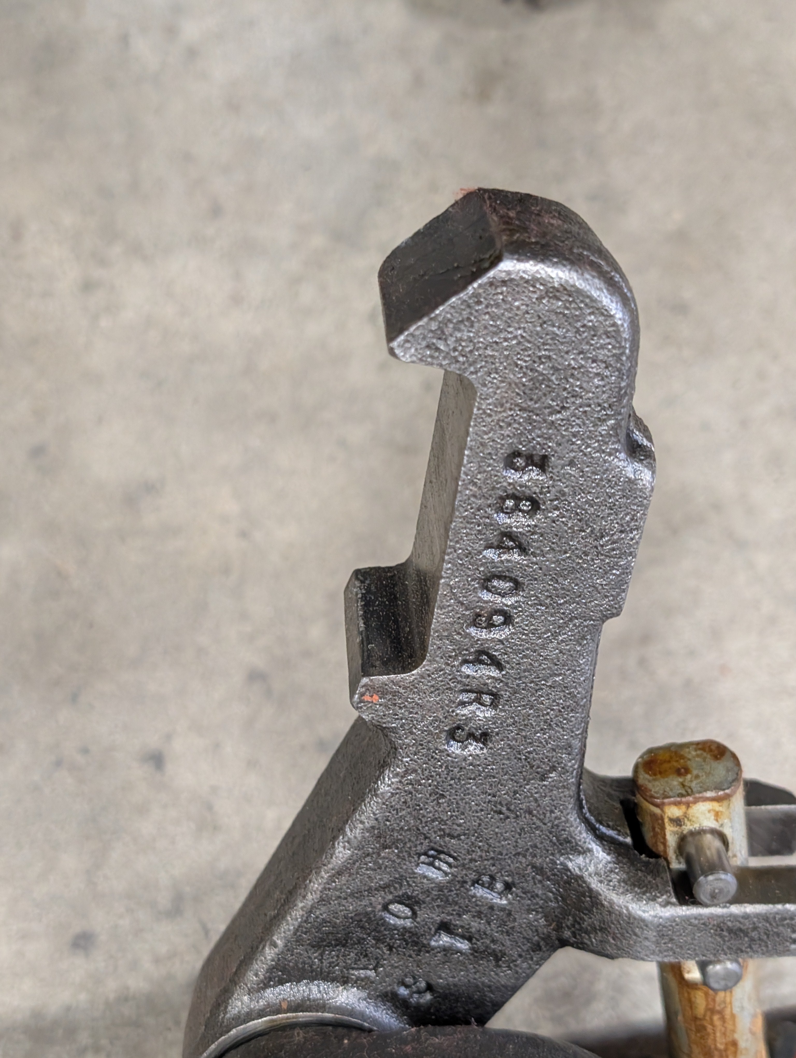 Range Cover & Shifting Assembly IH International 398298R41 USED