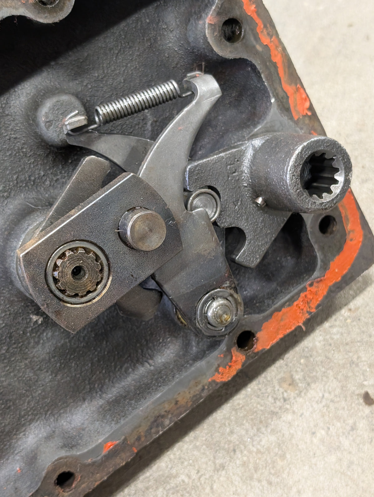 Range Cover & Shifting Assembly IH International 398298R41 USED