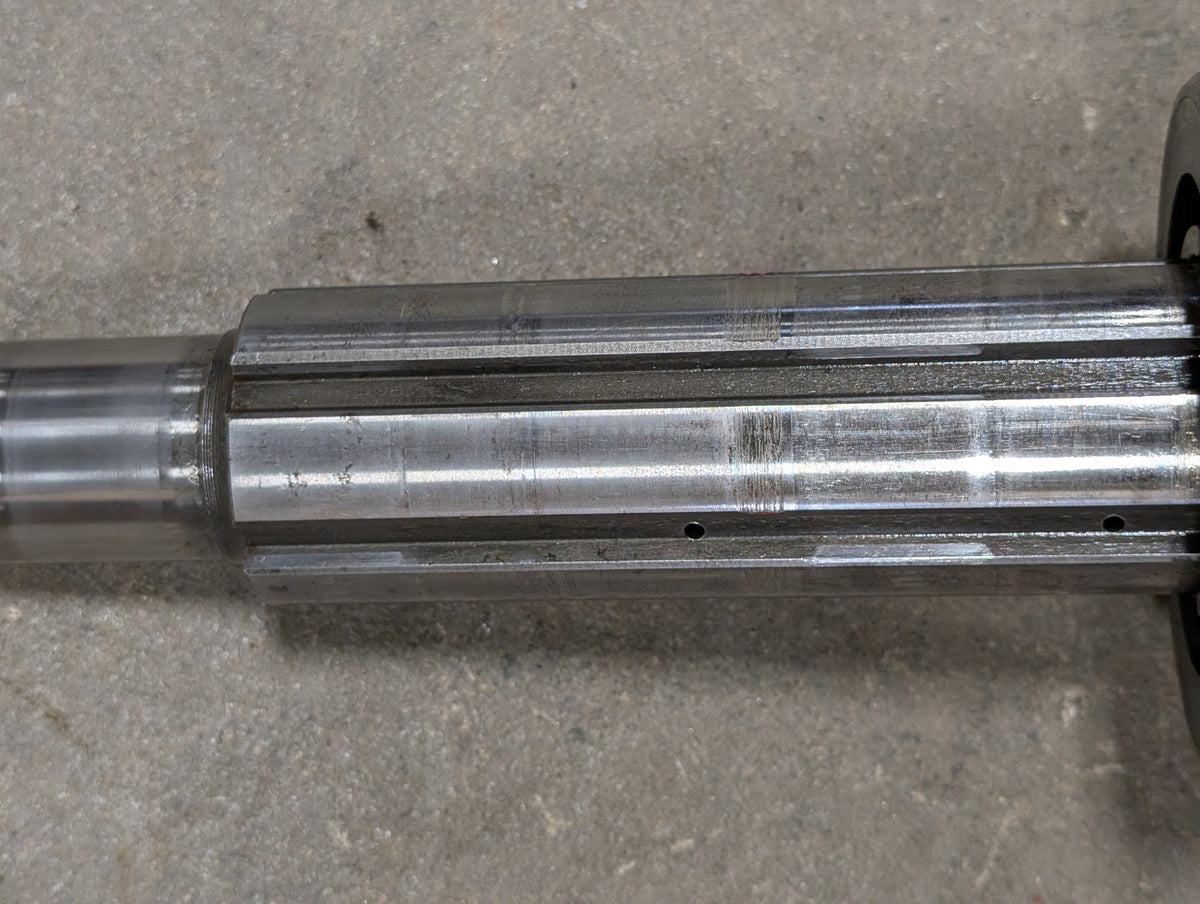 Main Shaft IH International 68141C1 USED