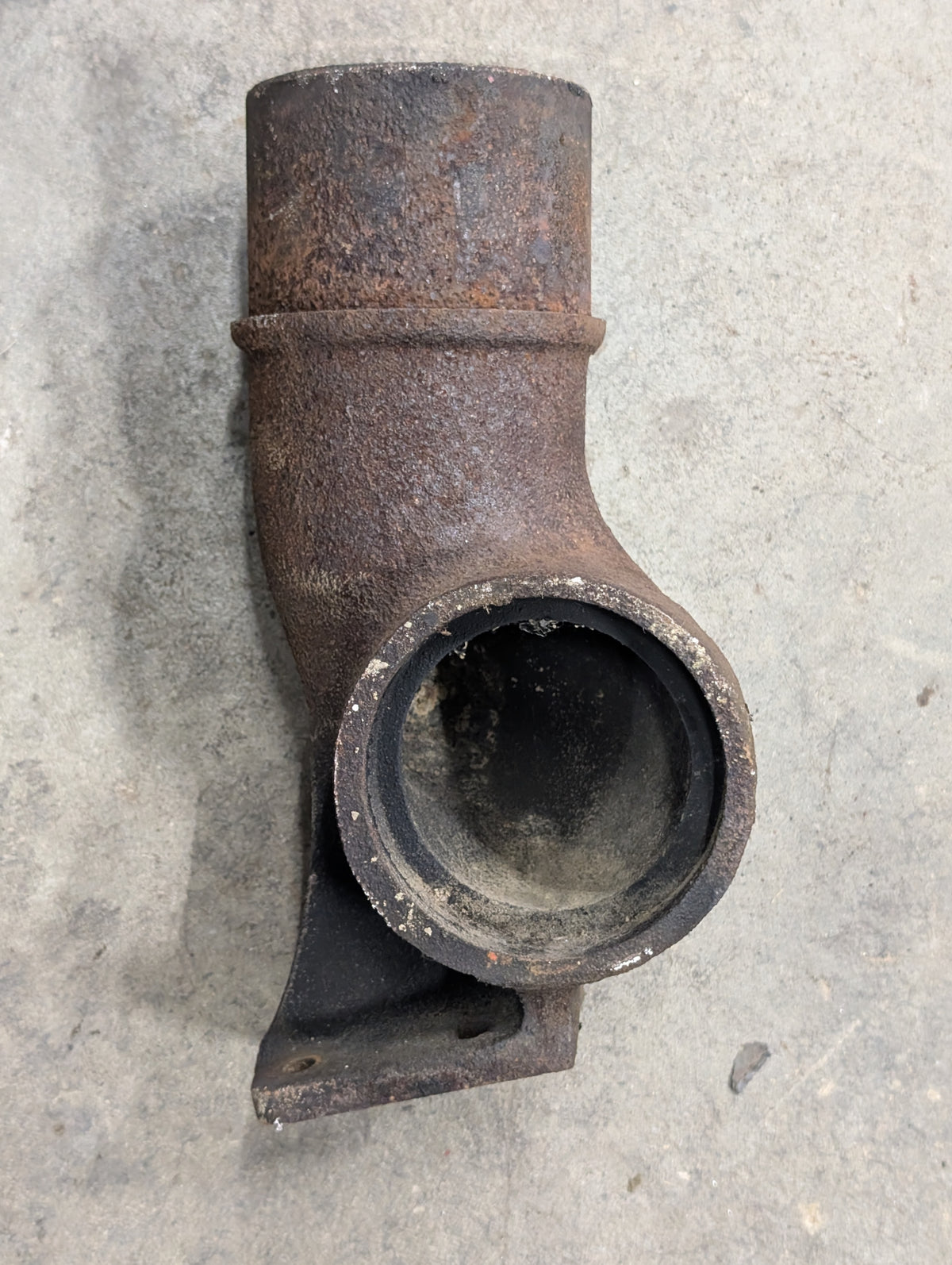 Turbo Exhaust Elbow IH International 675316C3 USED