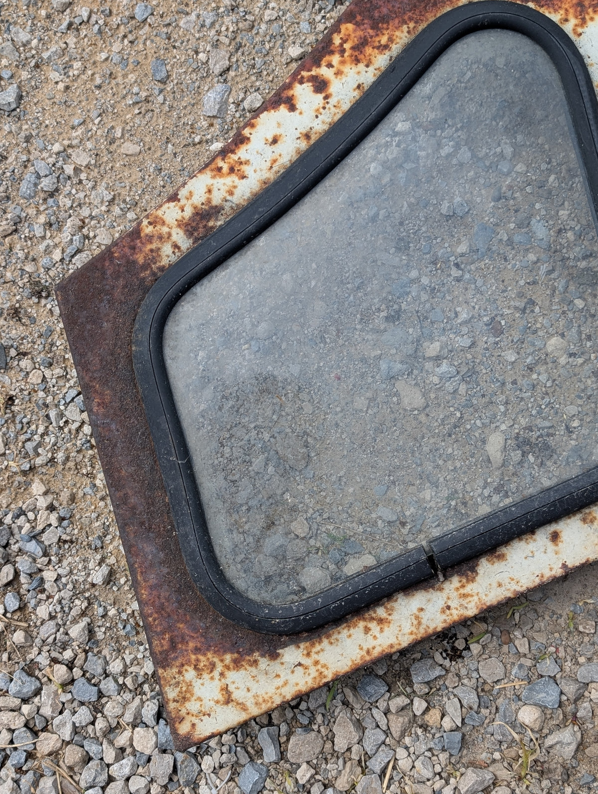 Right Cab Door IH International 117832C91 USED