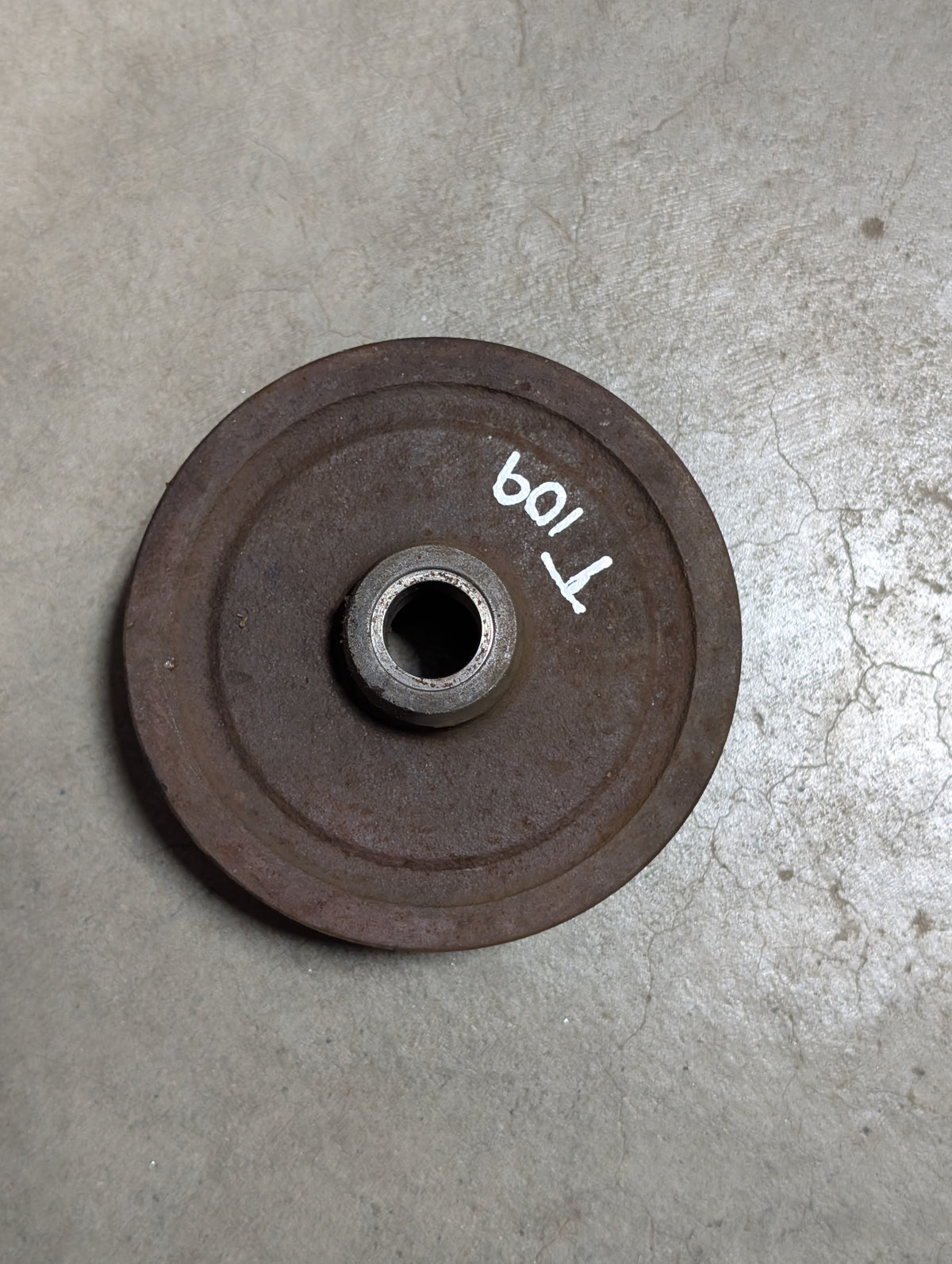 Alternator Pulley IH International 537070R1 USED