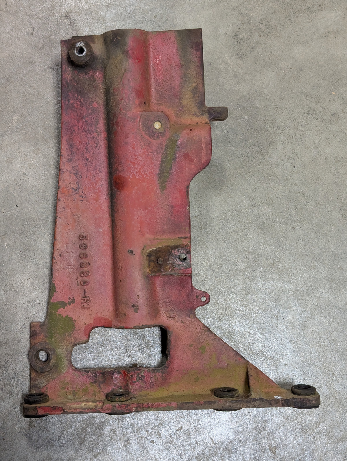 Right Gear Selector Support IH International 536660R1 USED