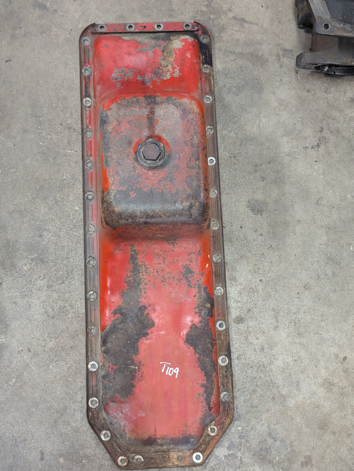 Engine Oil Pan IH International 671826C91 USED