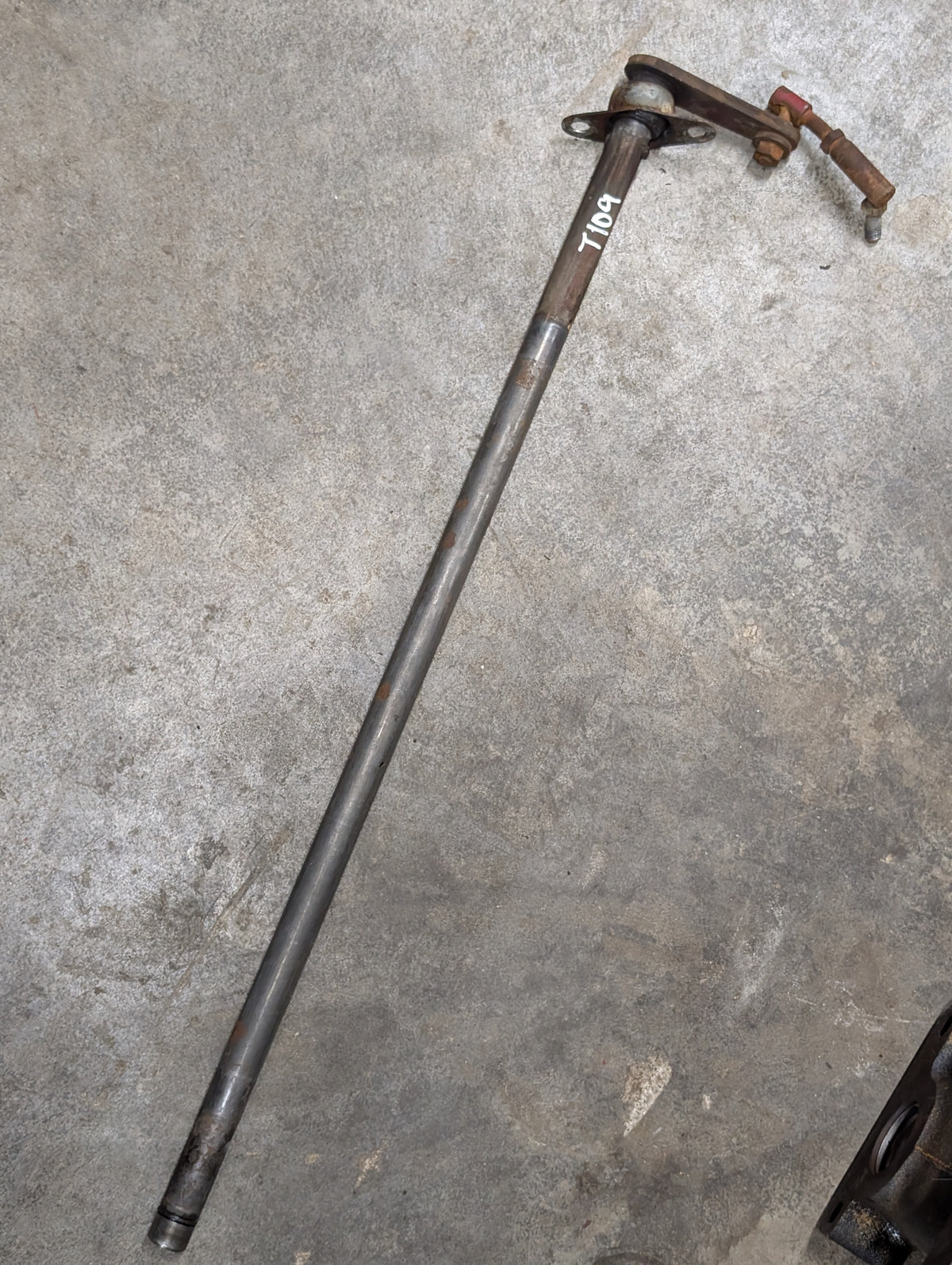 Hi-Lo Shift Shaft IH International 398173R1 USED