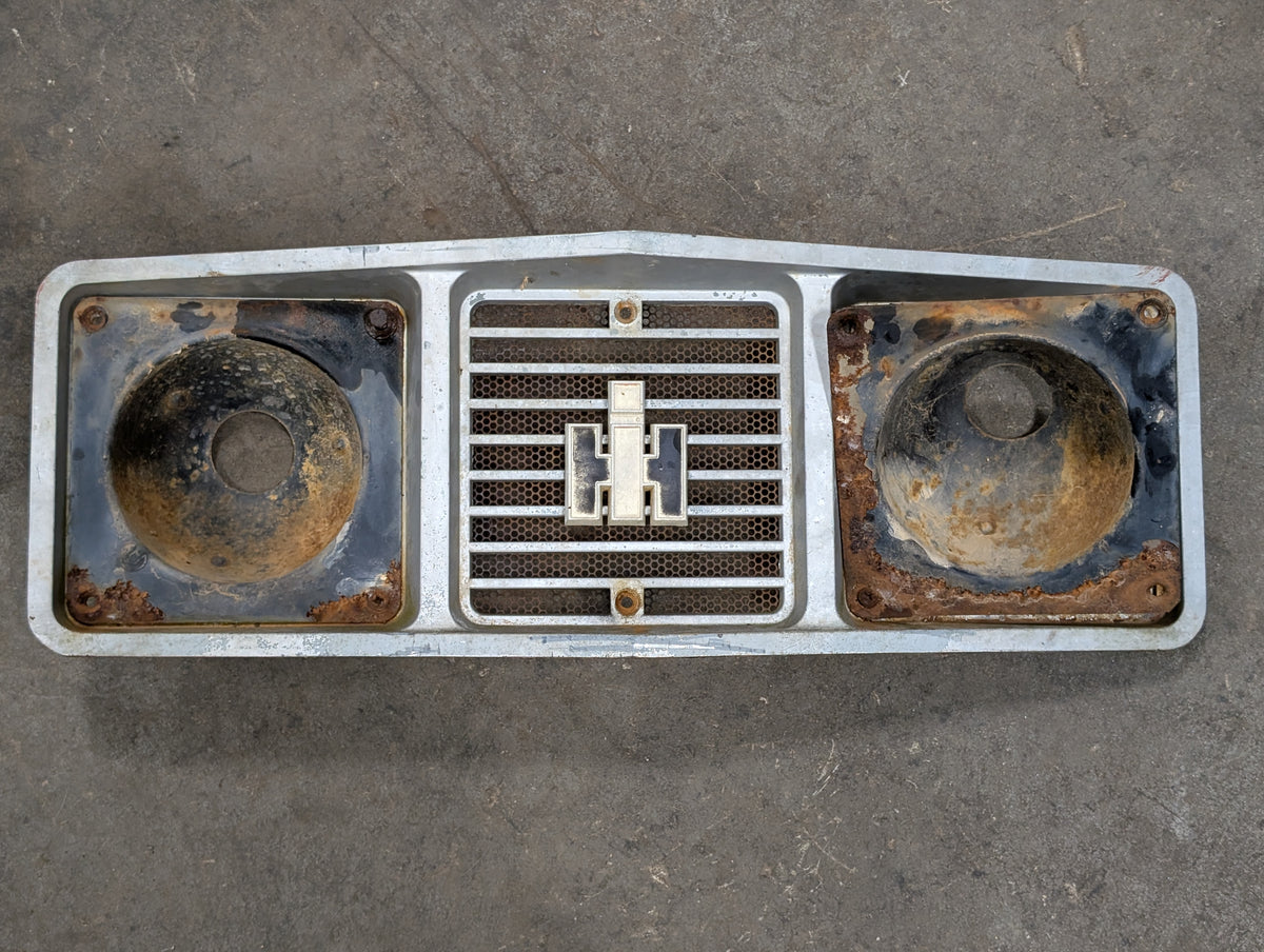 Front Headlight Support IH International 531217R1 USED