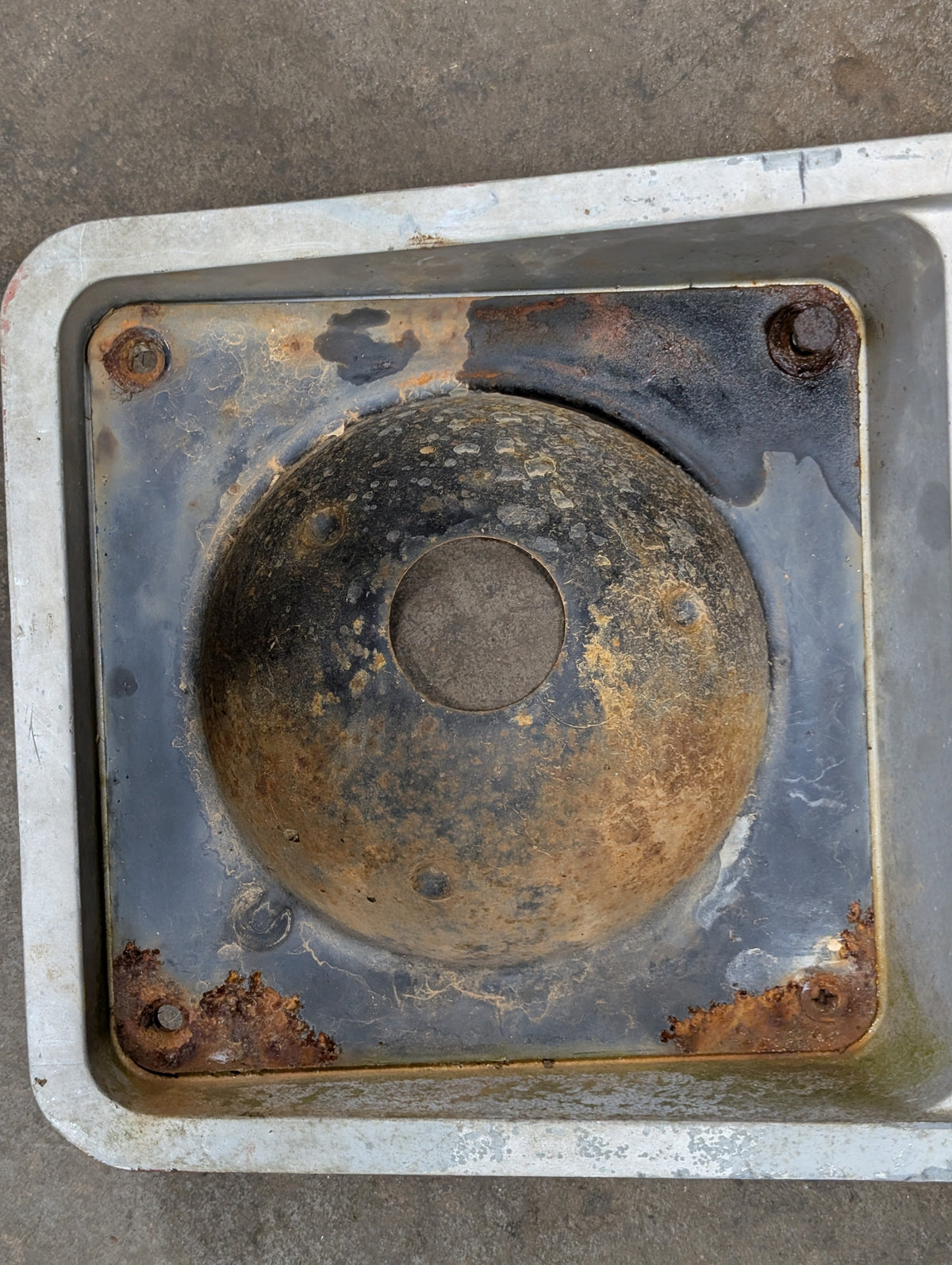 Front Headlight Support IH International 531217R1 USED