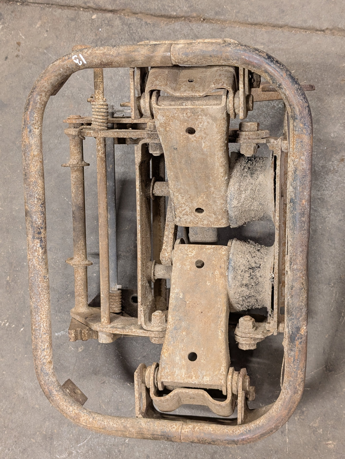 Mechanical Seat Suspension IH International 379319R93 USED