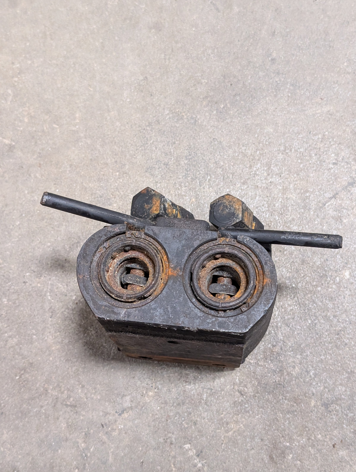 Breakaway Coupler IH International 544786R95 USED