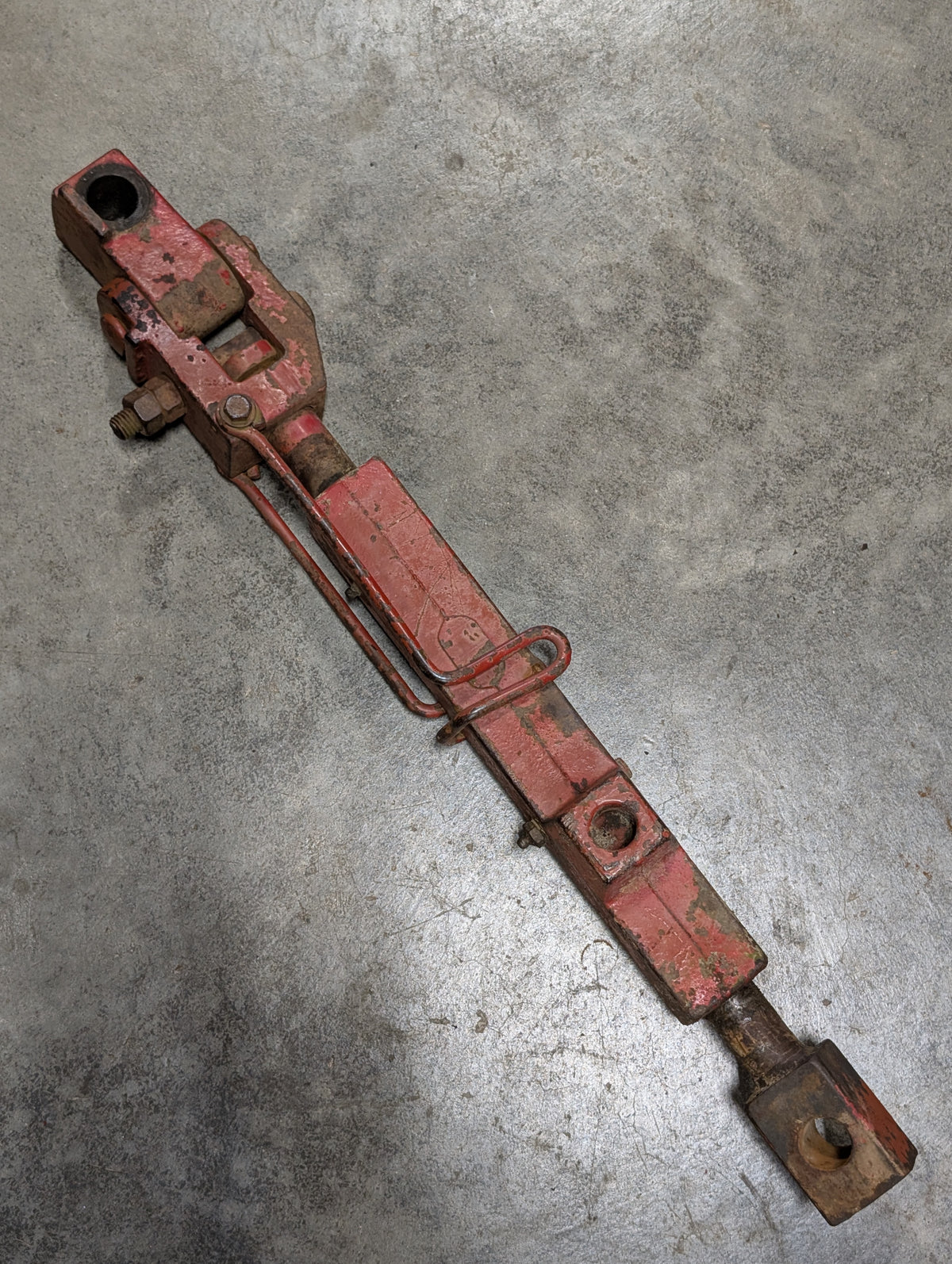 Lift Arm Assembly IH International 72877C1 USED