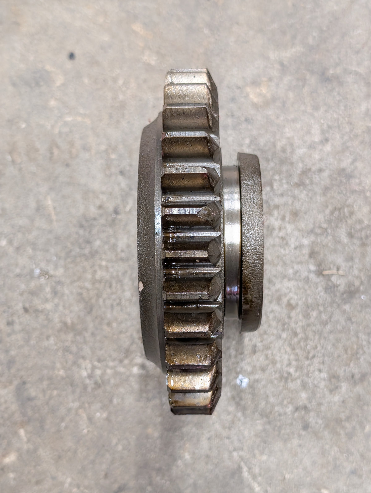 3rd/4th Speed Slider Gear IH International 528675R1 USED