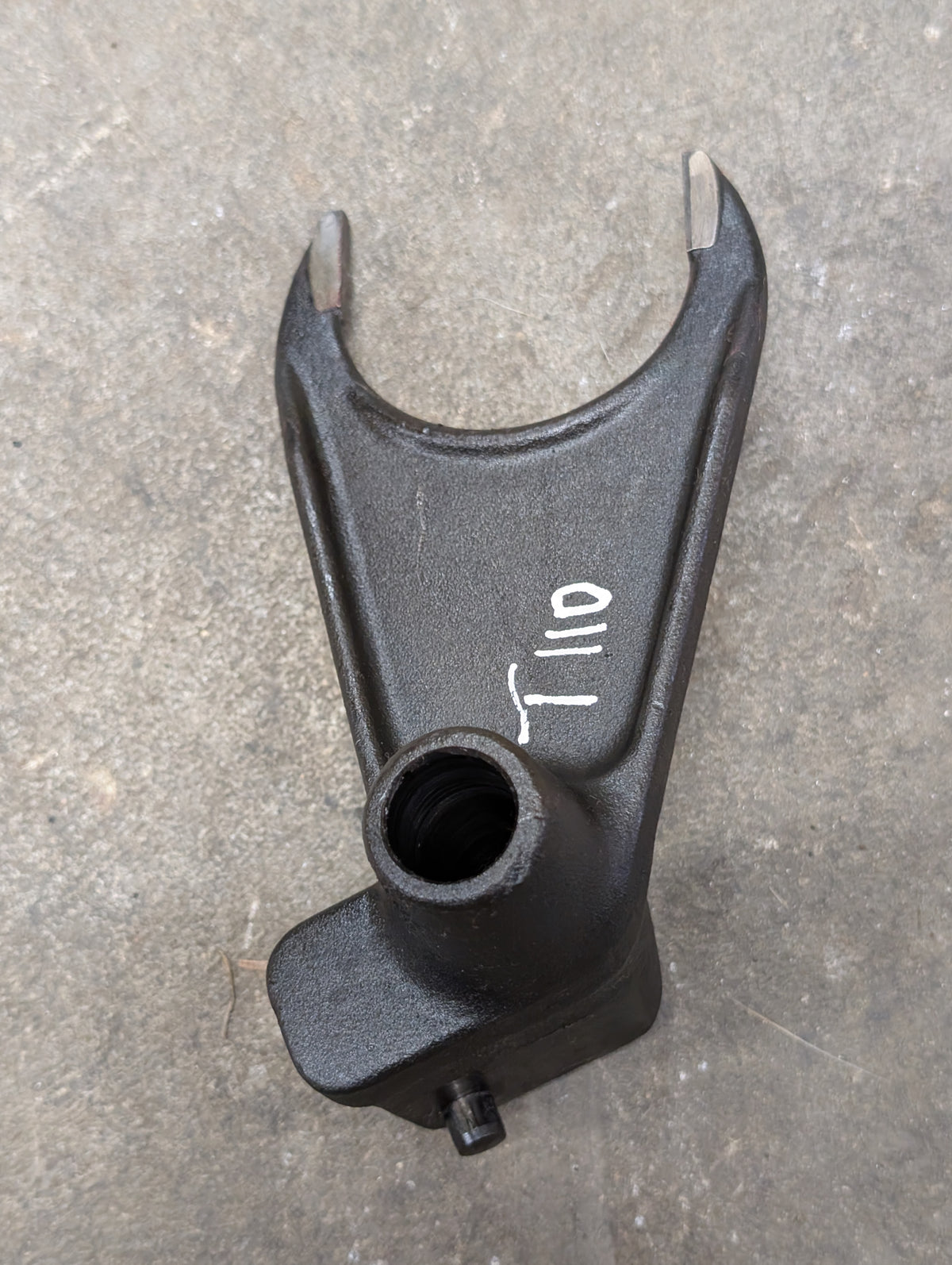 Speed Shift Fork IH International 380123R21 USED