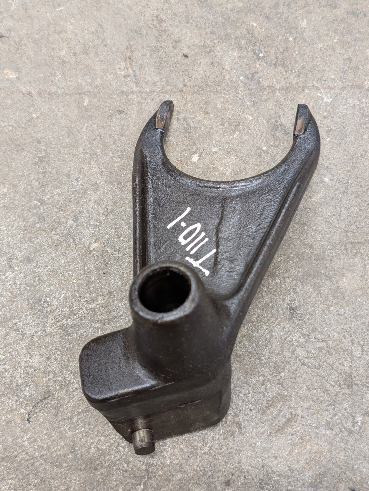 Speed Shift Fork IH International 380123R21 USED