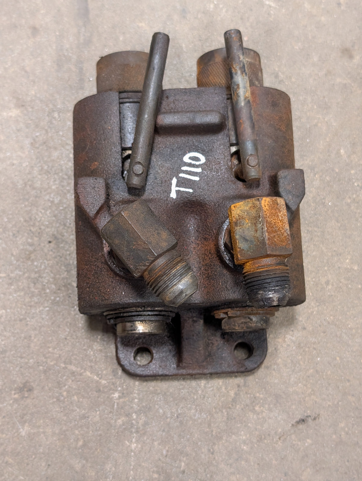 Breakaway Coupler IH International 544786R95 USED