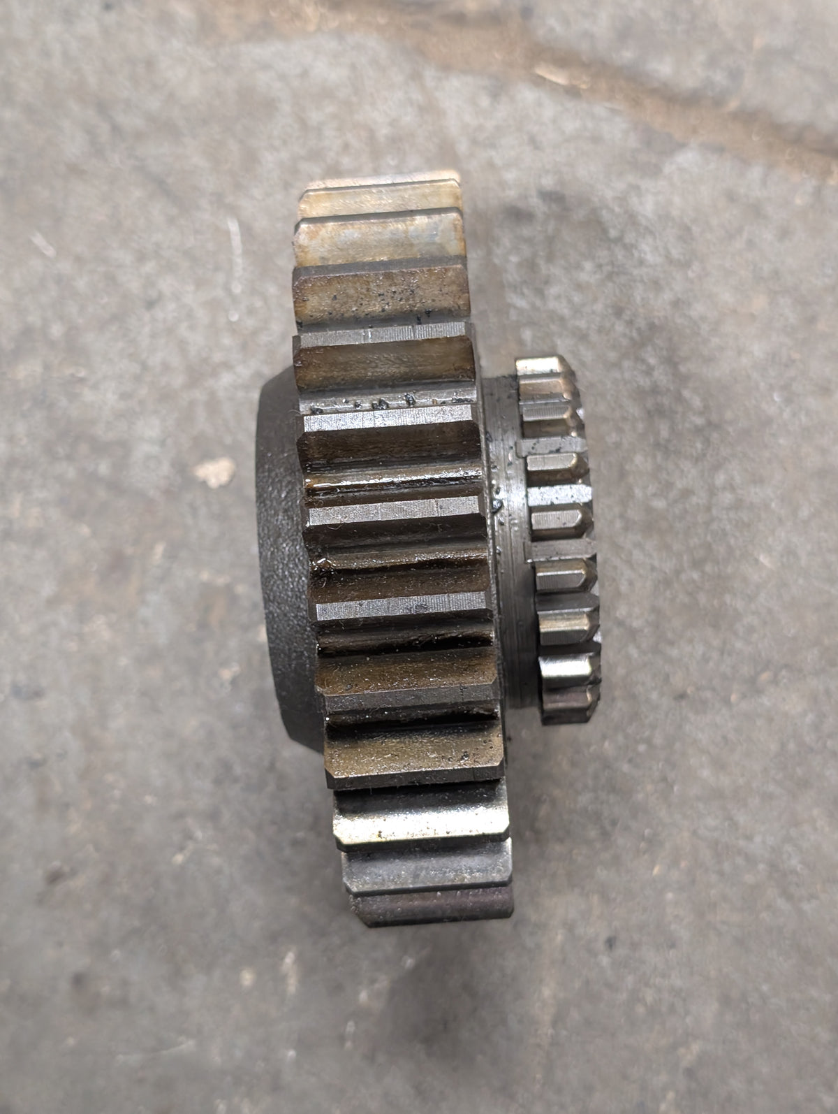 Reverse Idler Gear IH International 393523R1 USED