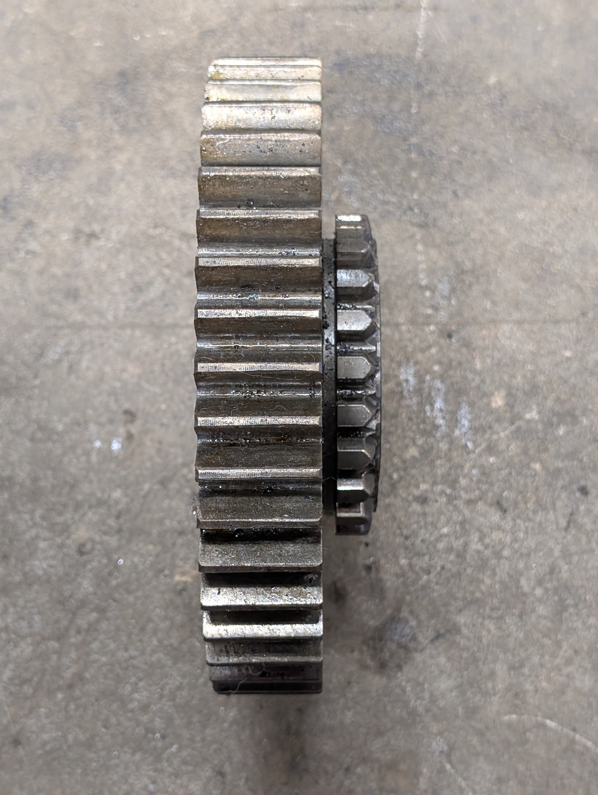 Hi-Lo Driven Gear IH International 528683R11 USED