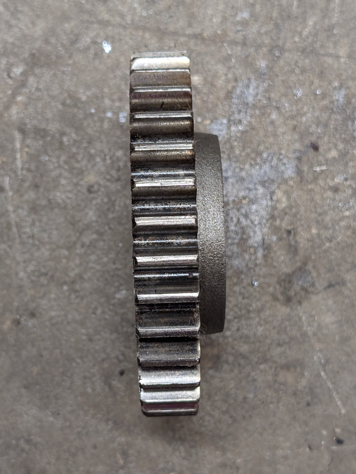 Reverse Driven Gear IH International 380288R2 138764C2 USED