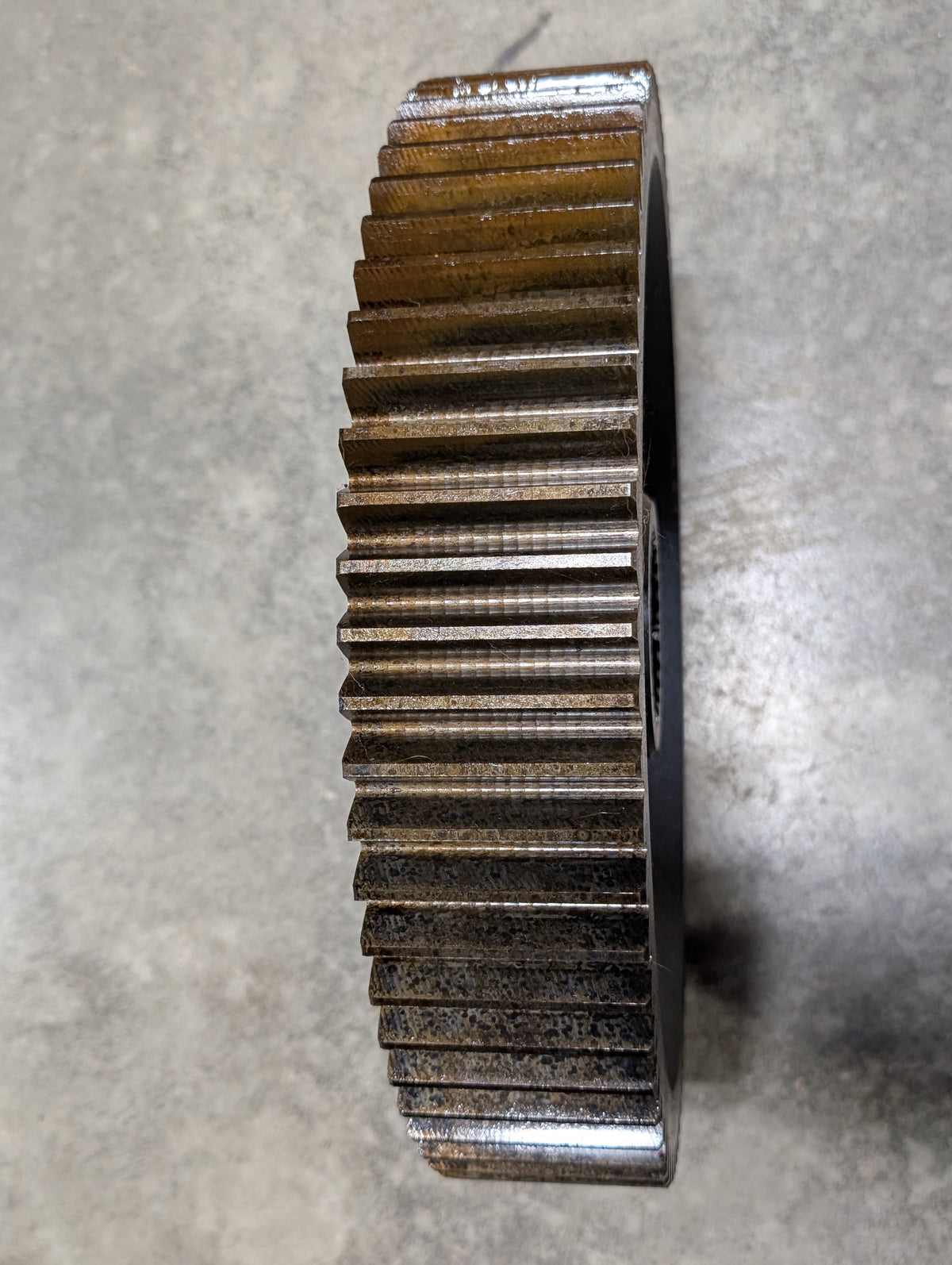 Bull Gear IH International 528712R1 USED