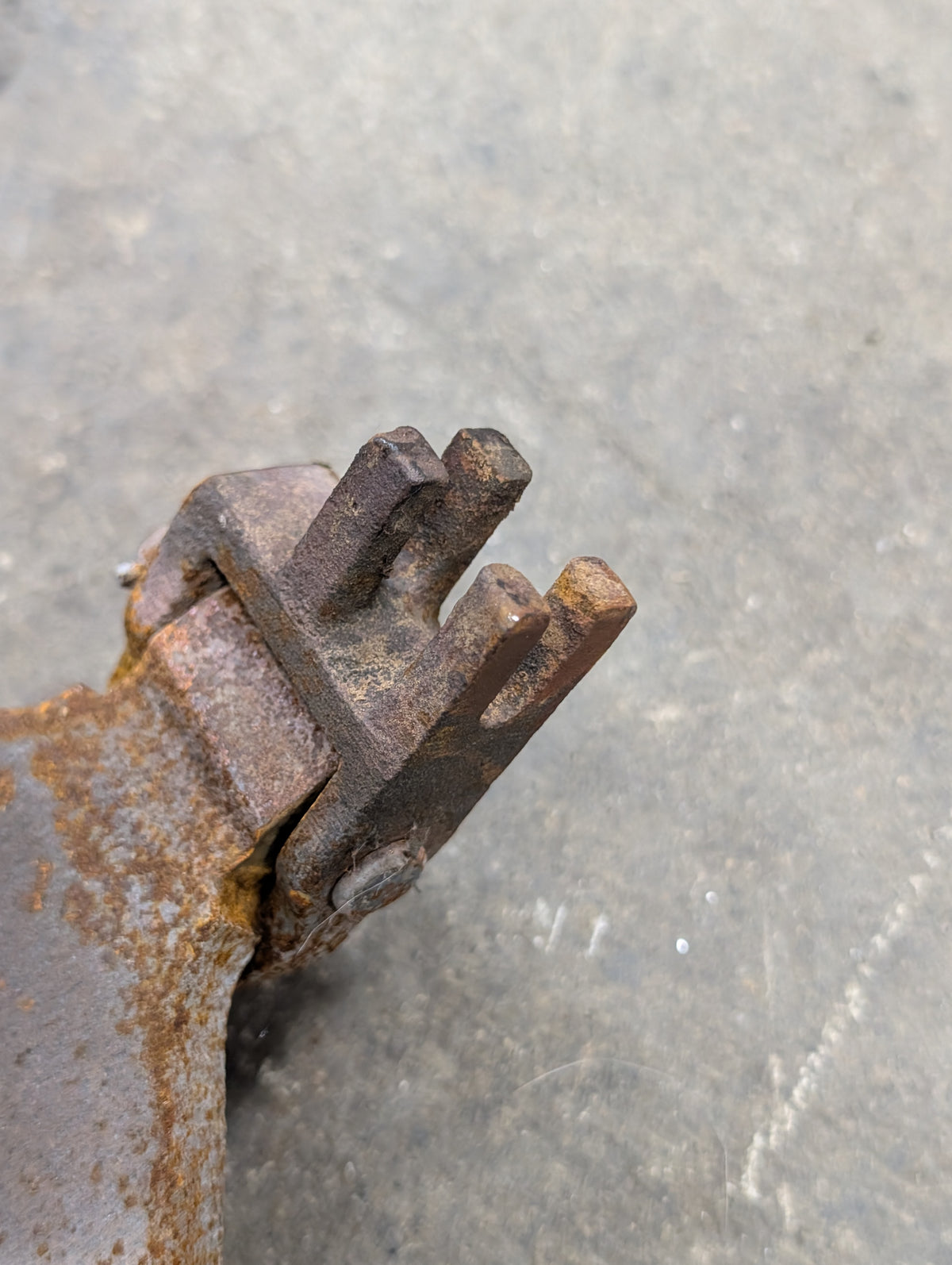 Torque Operating Assembly IH International 104146C1 382490R1 120002C1 104148C1 USED