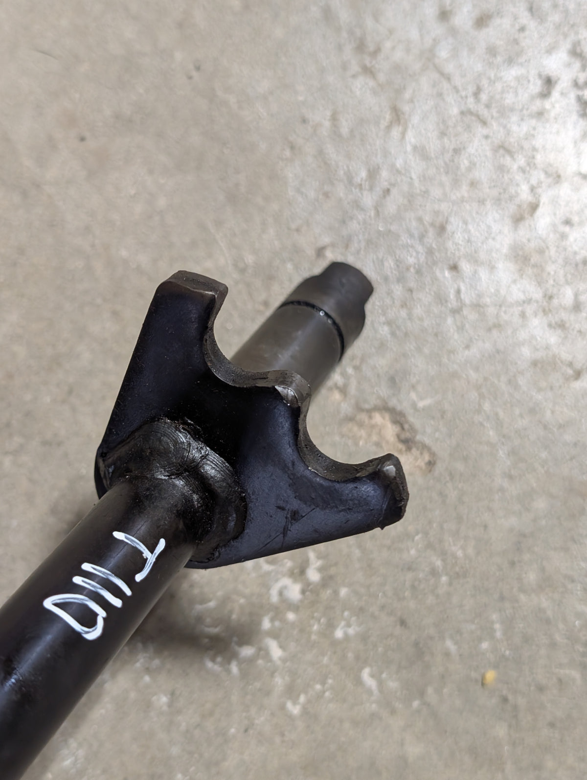 Reverse Shift Shaft IH International 120262C1 71535C1 USED