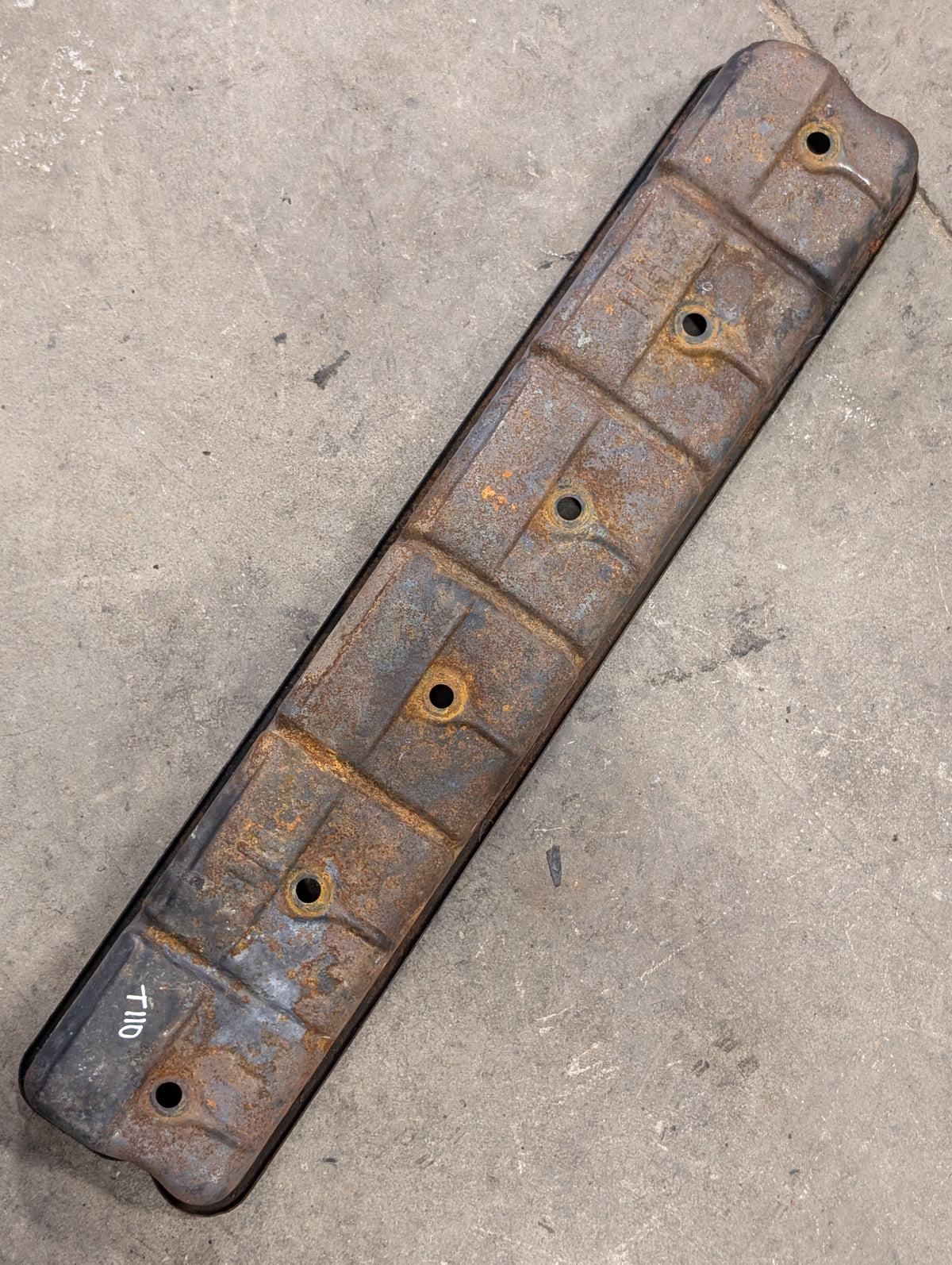 Valve Cover IH International 676088C5 USED