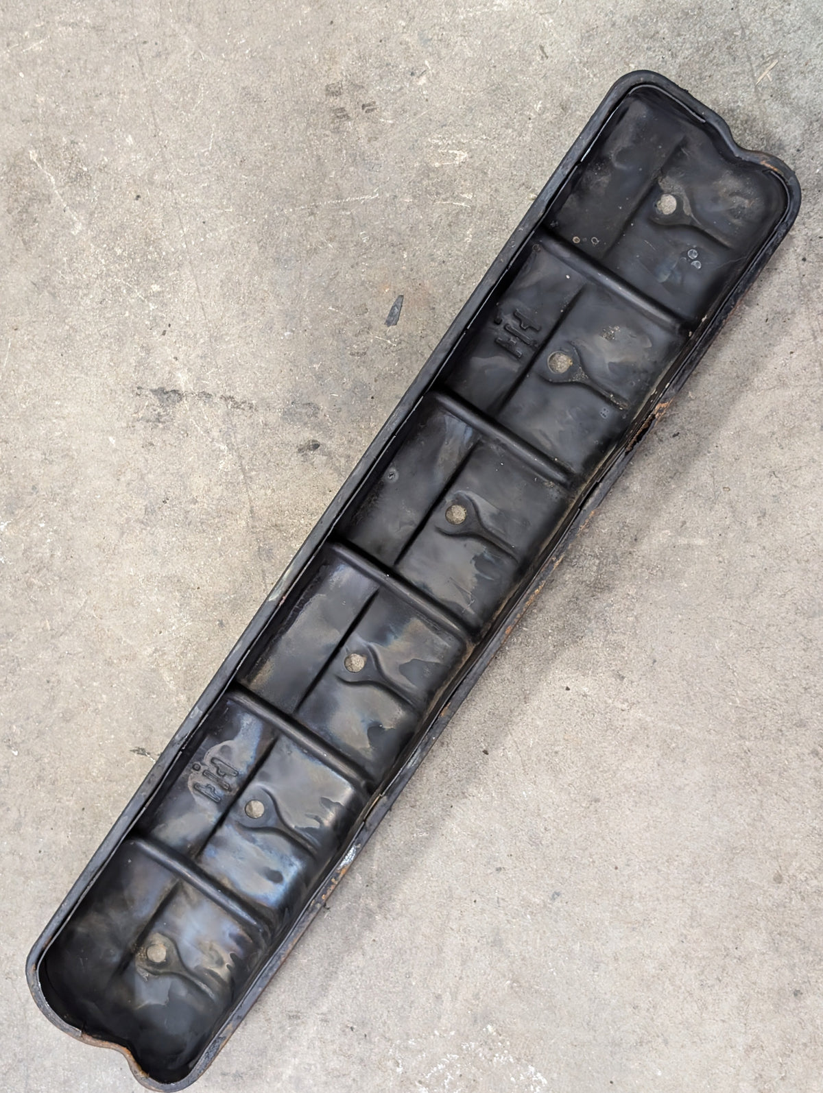 Valve Cover IH International 676088C5 USED