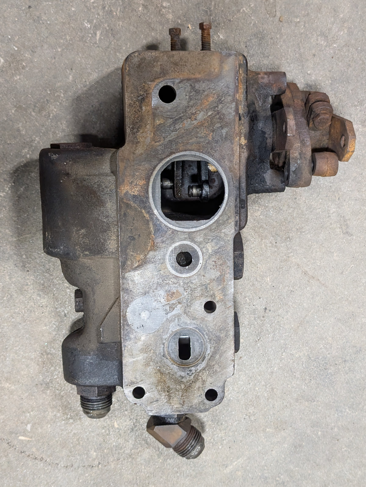 Priority Unloading Relief Valve International 108517C91 USED