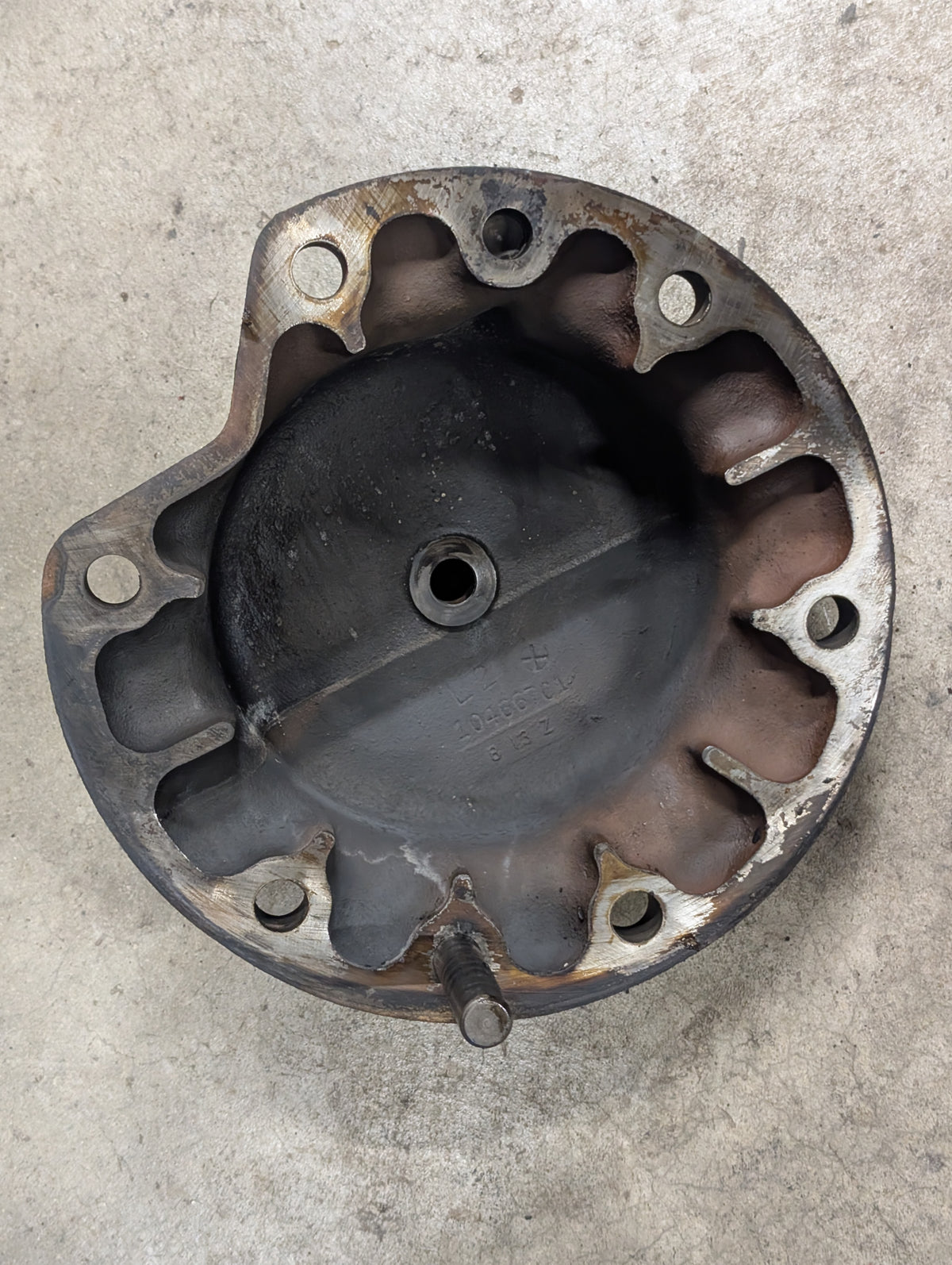 Differential Lock Cover IH International 104667C1 USED