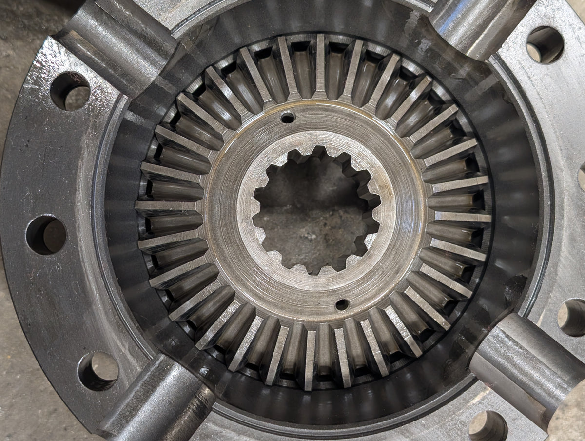 Differential Assembly IH International 528705R2 528706R3 528704R1 USED